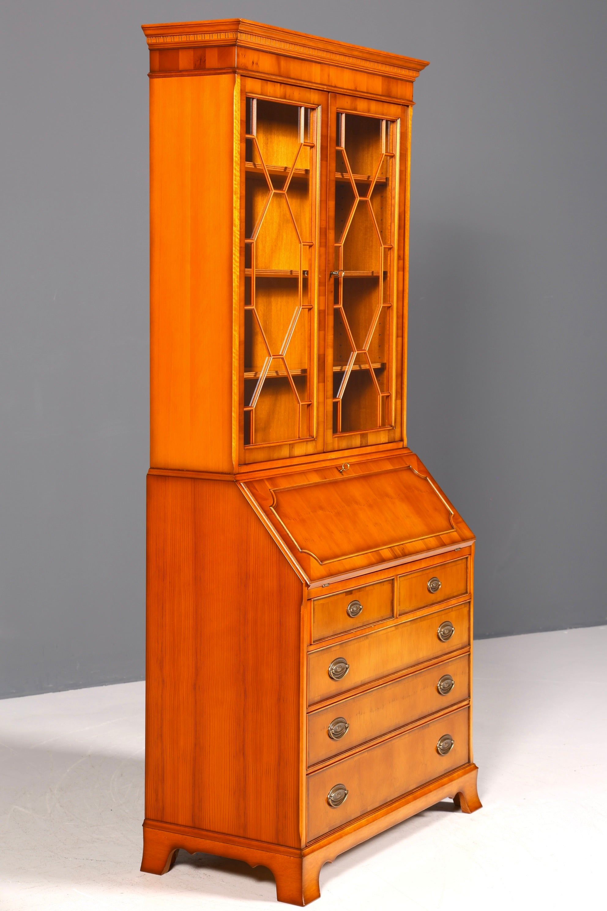 Stilvoller Englischer Sekretär Original Heldense Büro Aufsatzsekretär Eibe Antik 60S Vitrinen Schrank UK