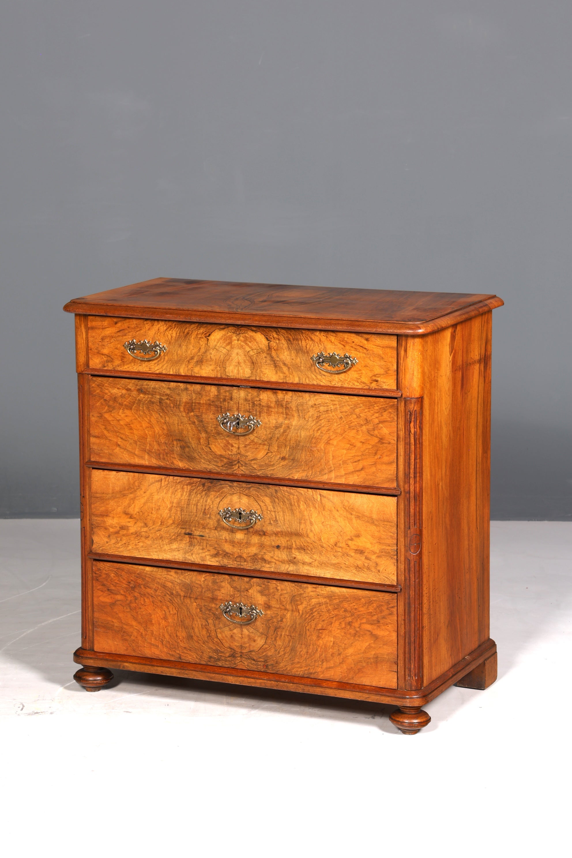 Stilvolle Louis Philippe Kommode Biedermeier Antik Schubladen Kommode Wäschekommode