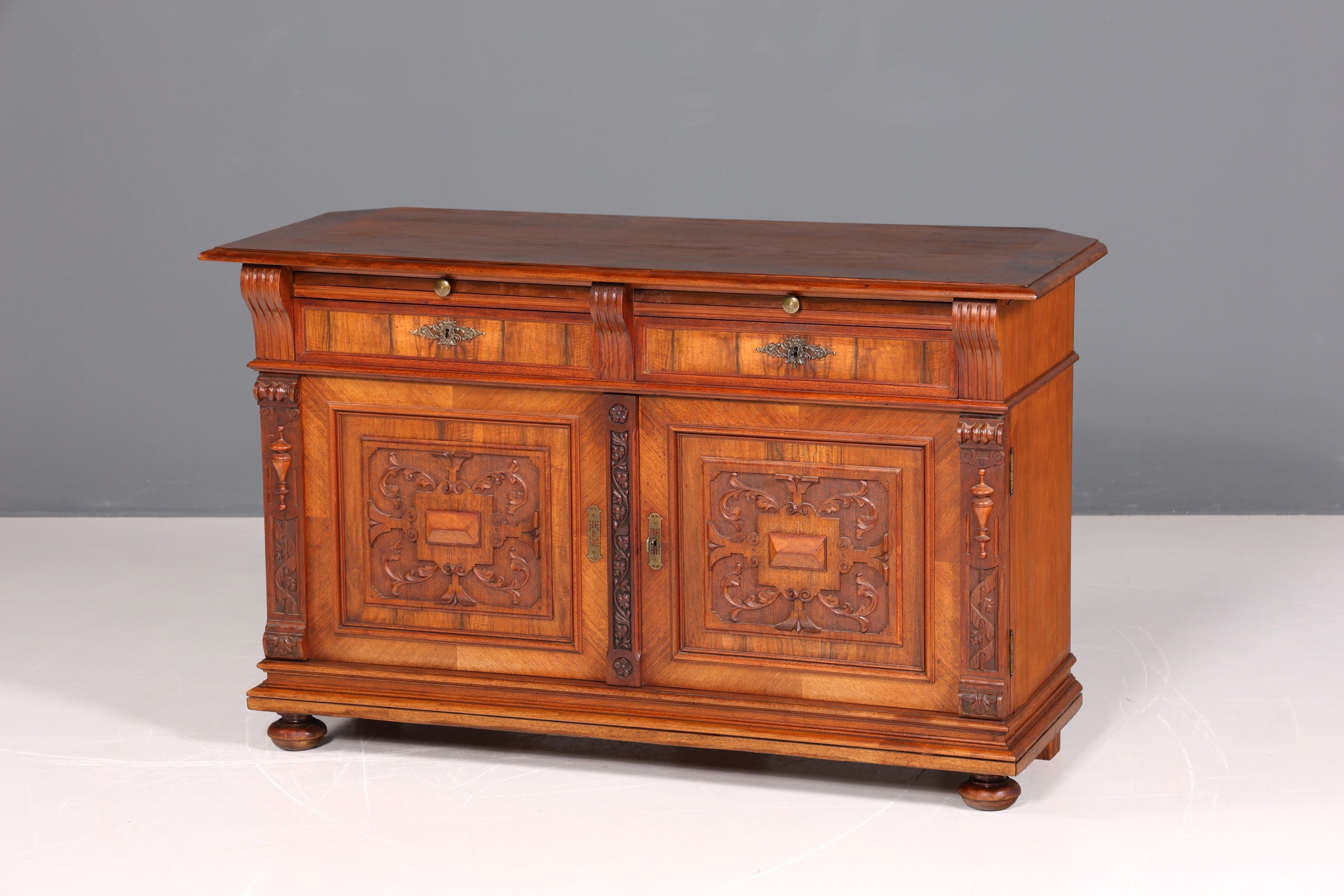 Wunderschöner Gründerzeit Sideboard Antik Nussbaum Schrank Kommode um 1890