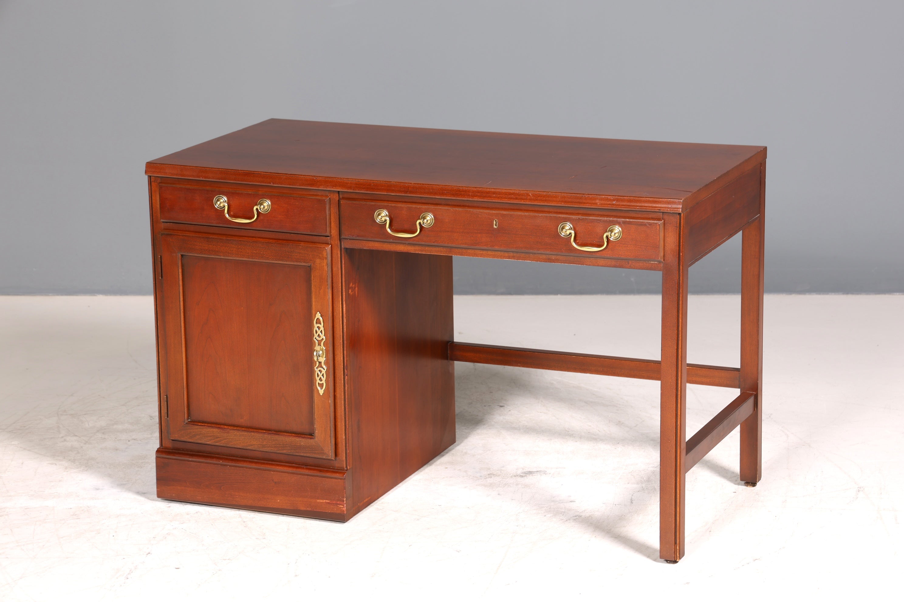 Wunderschöner Original Drexel Heritage Schreibtisch Antik Stil Bürotisch Office Table USA 1 von 2