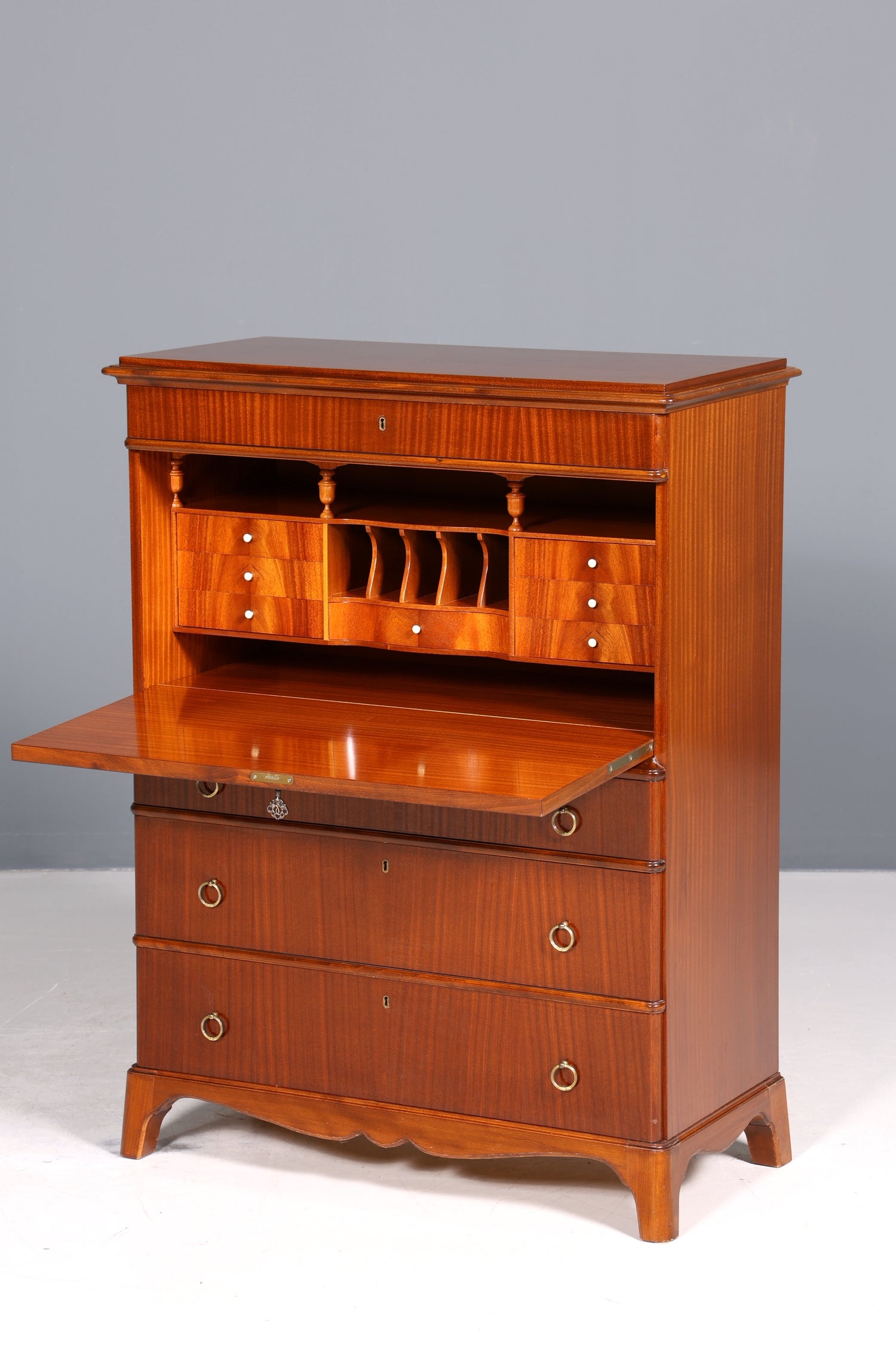 Stilvoller Sekretär im Antik Stil Büro Kommode Art Deco Stil 50s Vertiko Schreibkommode Kommode