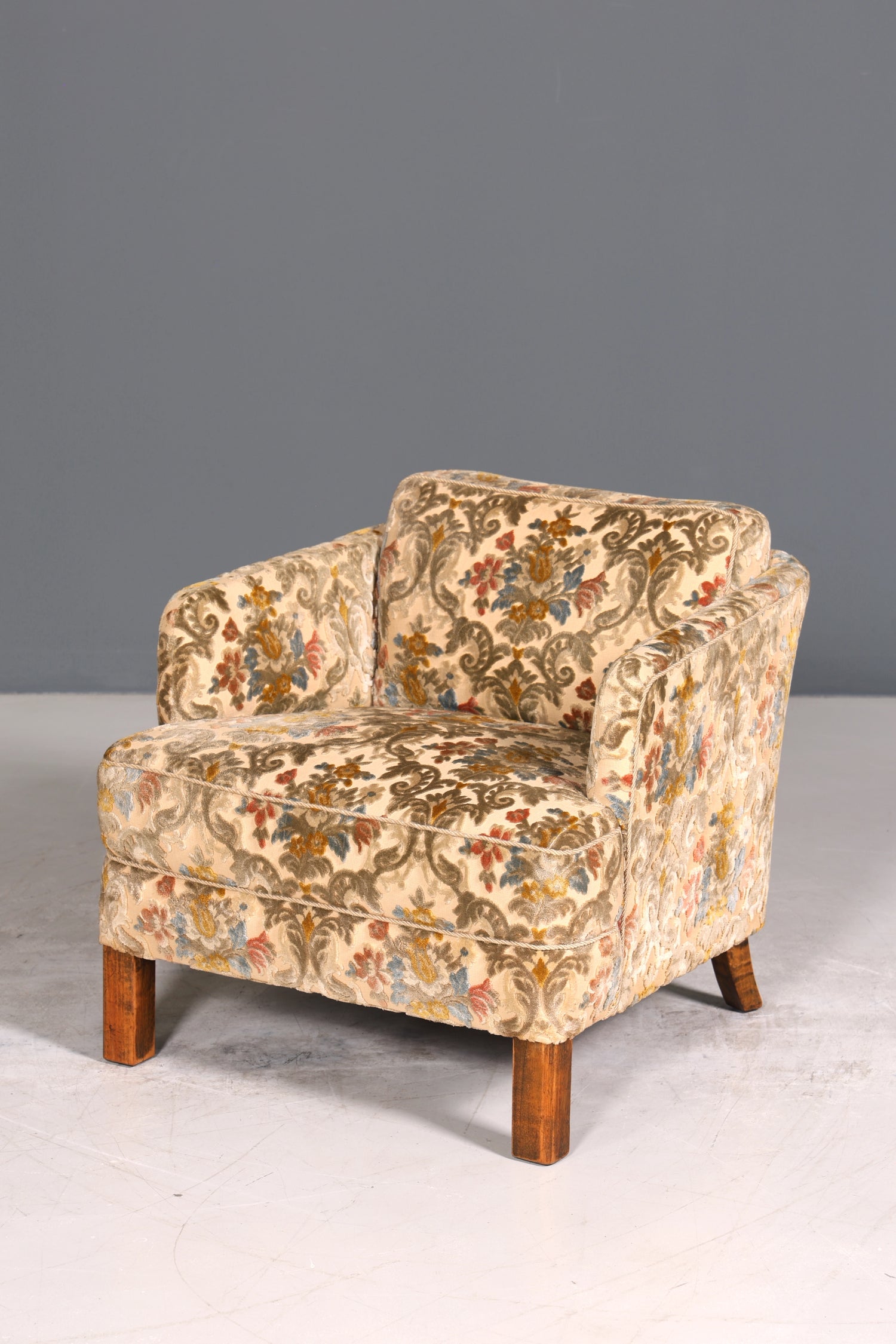 Wunderschöner Chippendale Sessel Art Deco Stil Lounge Floraler Samt Stoff Sessel 1 von 2