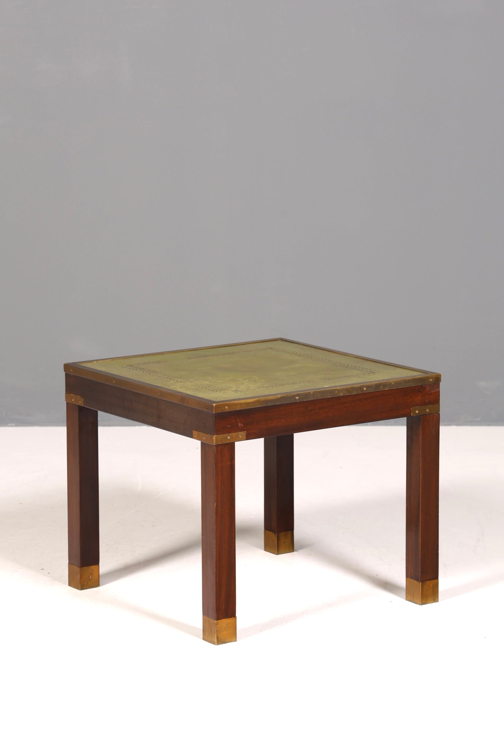 Traumhafter Englischer Tisch Couchtisch Englisch Maritim Antik Stil Mahagoni Ablagetisch echt Lederauflage Beistelltisch