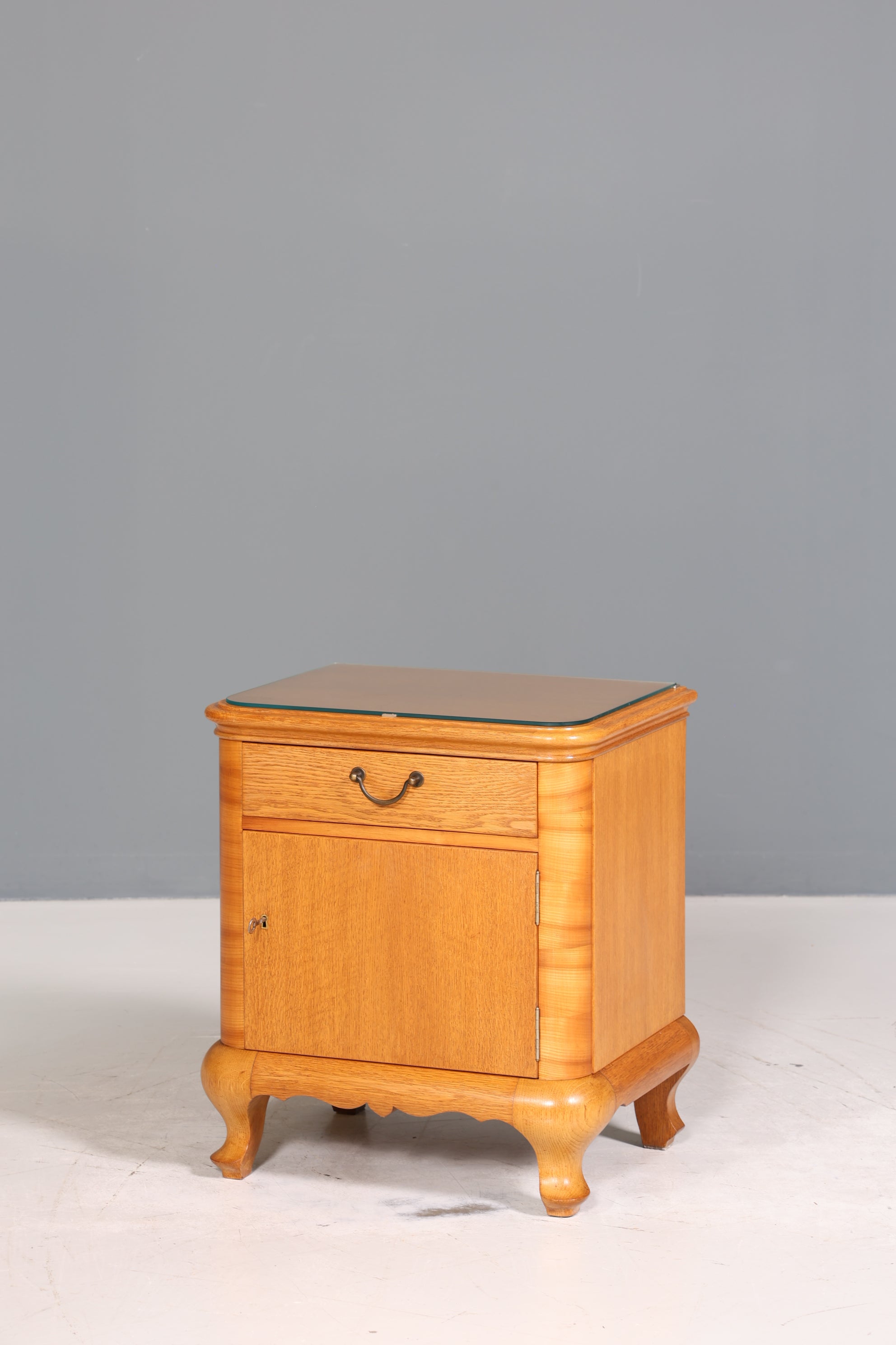Traumhafte Mid Century Kommode Vintage Nachttisch 60s Schrank Nachtschrank 2 von 2