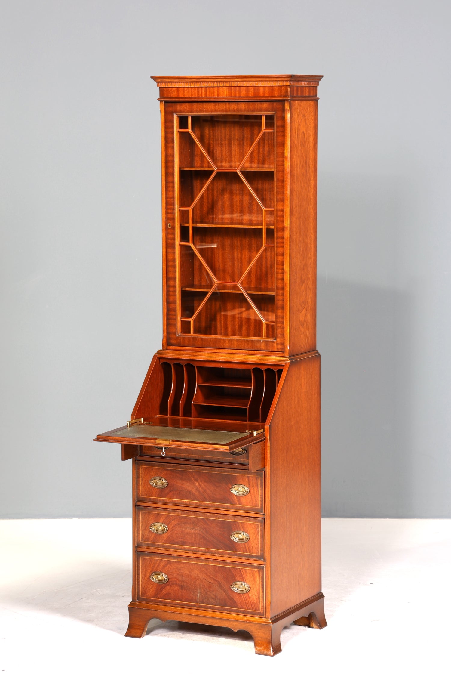 Edler Englischer Sekretär Original Heldense Büro Aufsatzsekretär Antik 60s Vitrinen Schrank UK