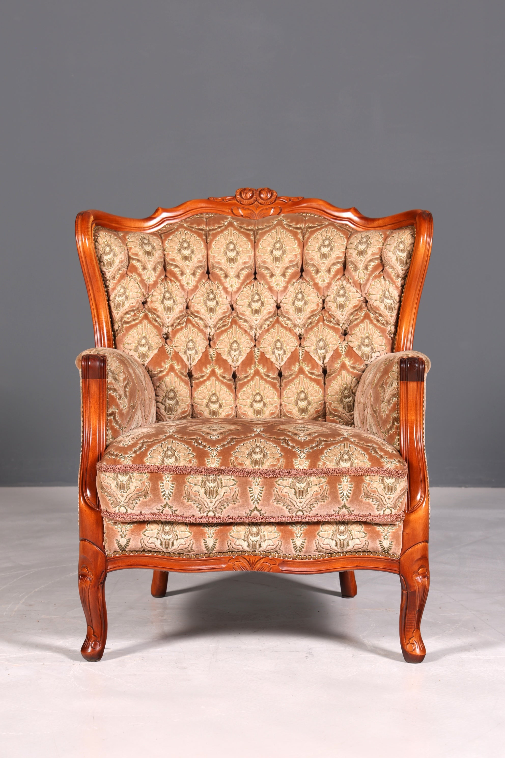 F900 Finish cm Edler Chippendale Armlehnsessel Barock Stil Sessel Armchair Samt Stoff Sessel