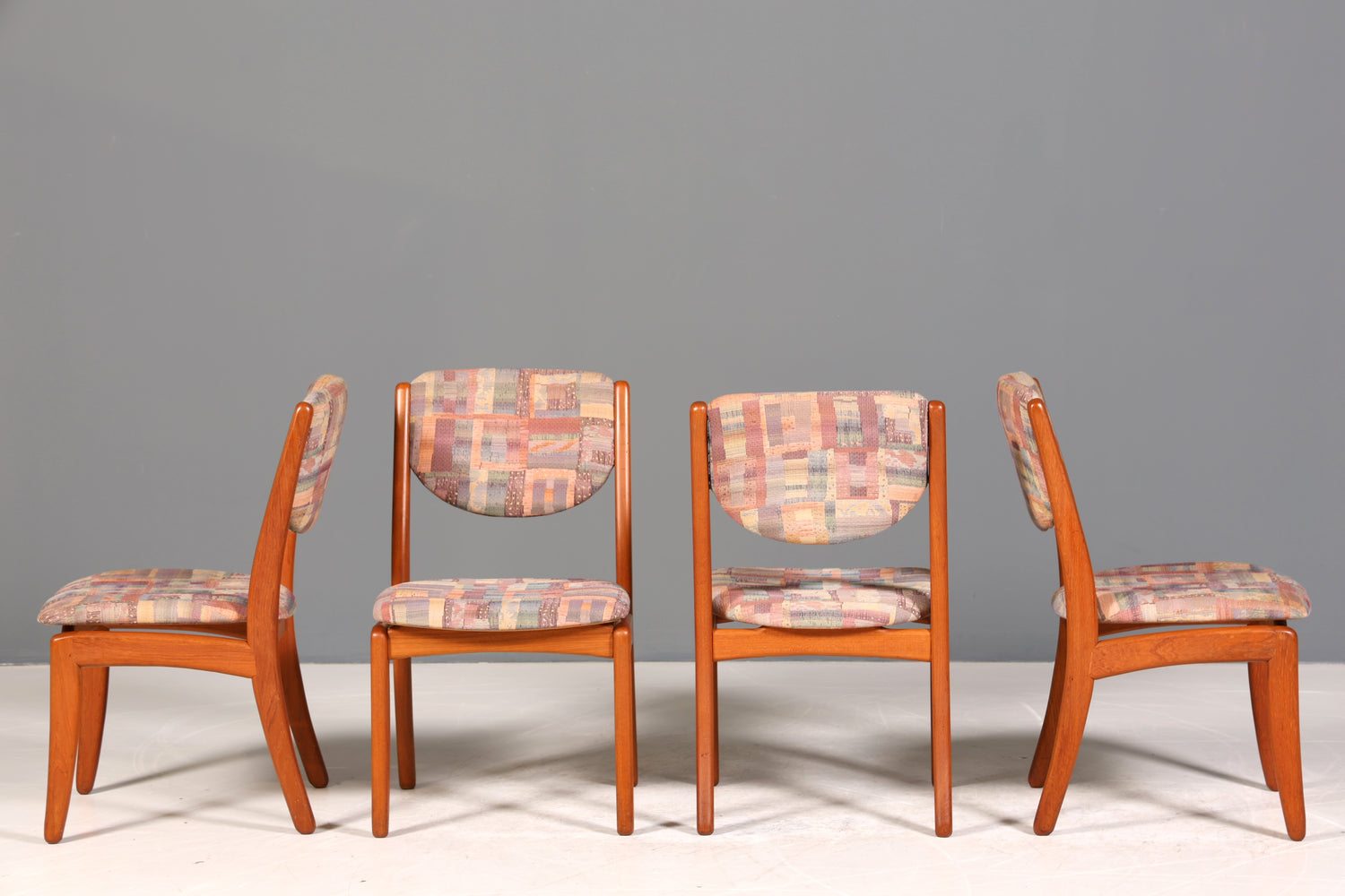 4x Schlichte Mid Century Stühle Retro Stuhlset Danish Design Küchenstühle Teak Holz Esszimmer Stühle