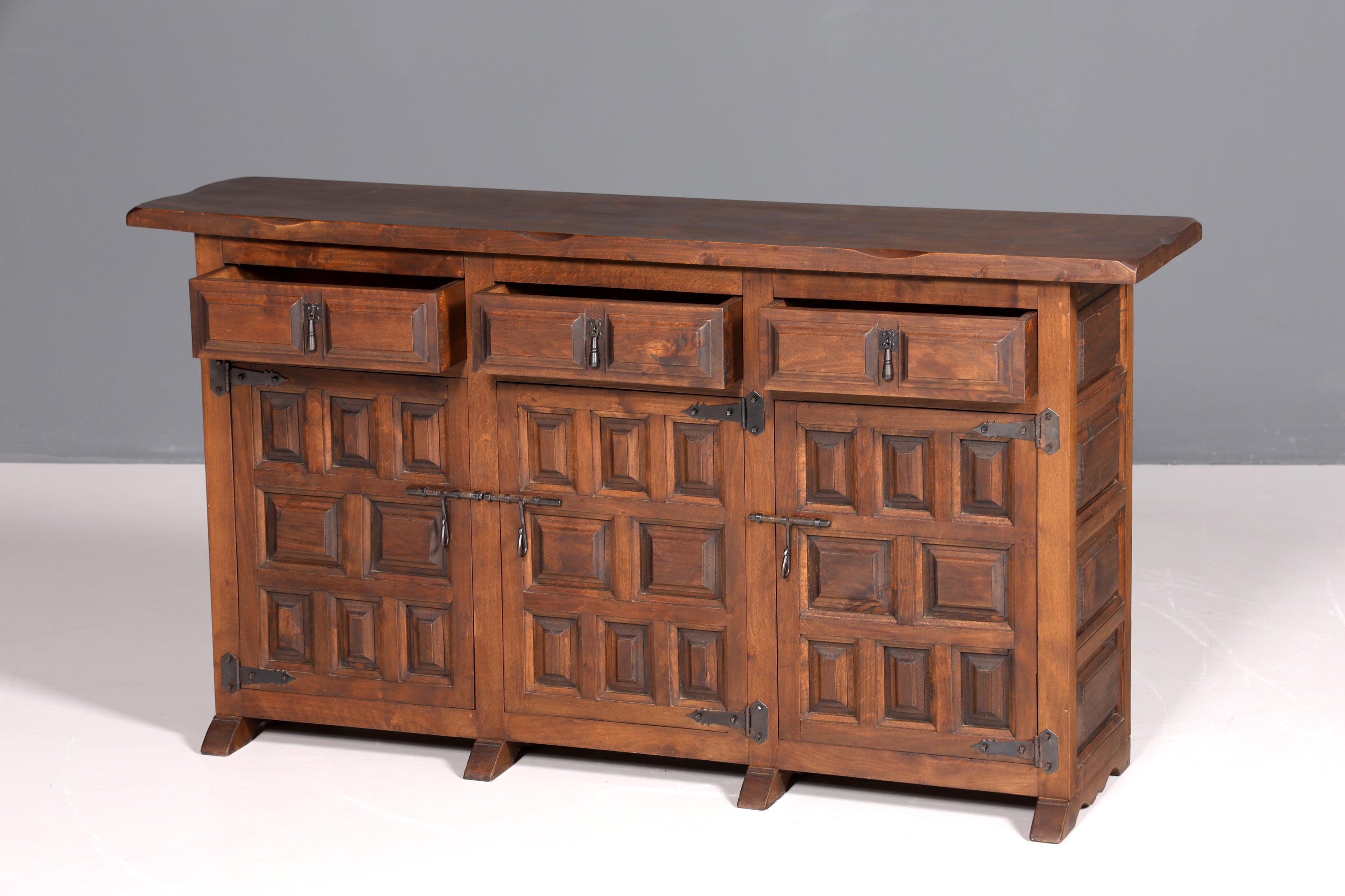 Wunderschönes Spanisches Sideboard echt Holz Schrank Kommode rustikales Buffet