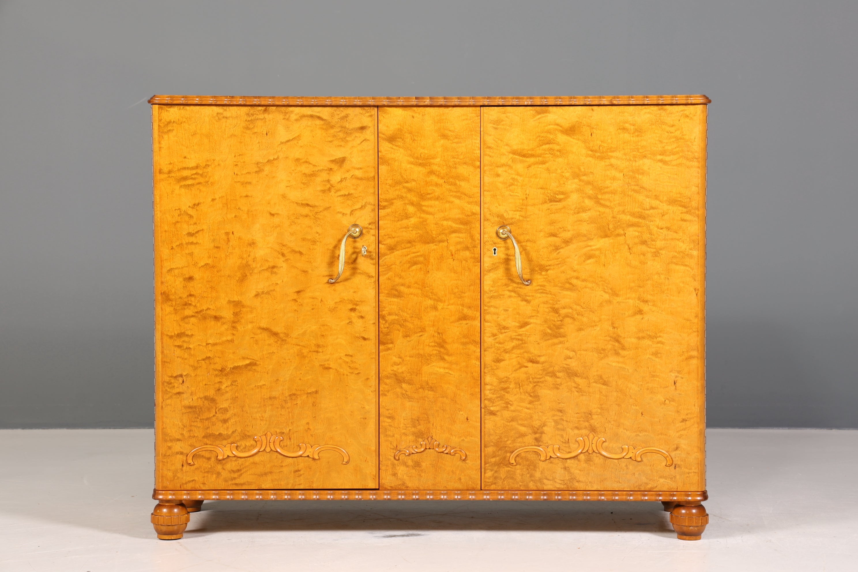 Stilvoller Art Deco Schrank Highboard Sideboard um 1930 Brike Kommode