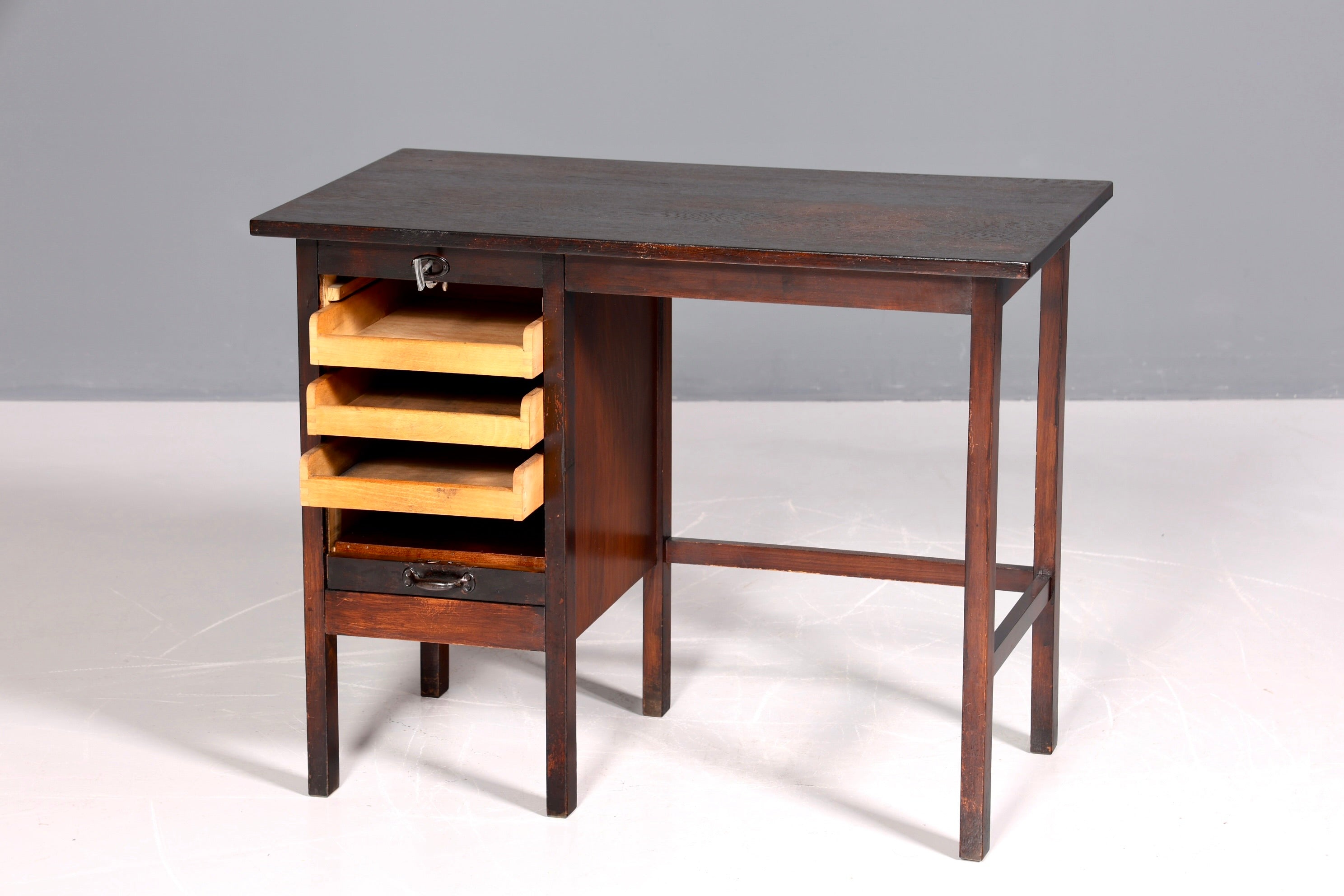 Stilvoller Bauhaus Rollladen Schreibtisch Mid Century echt Holz Bürotisch Office Table