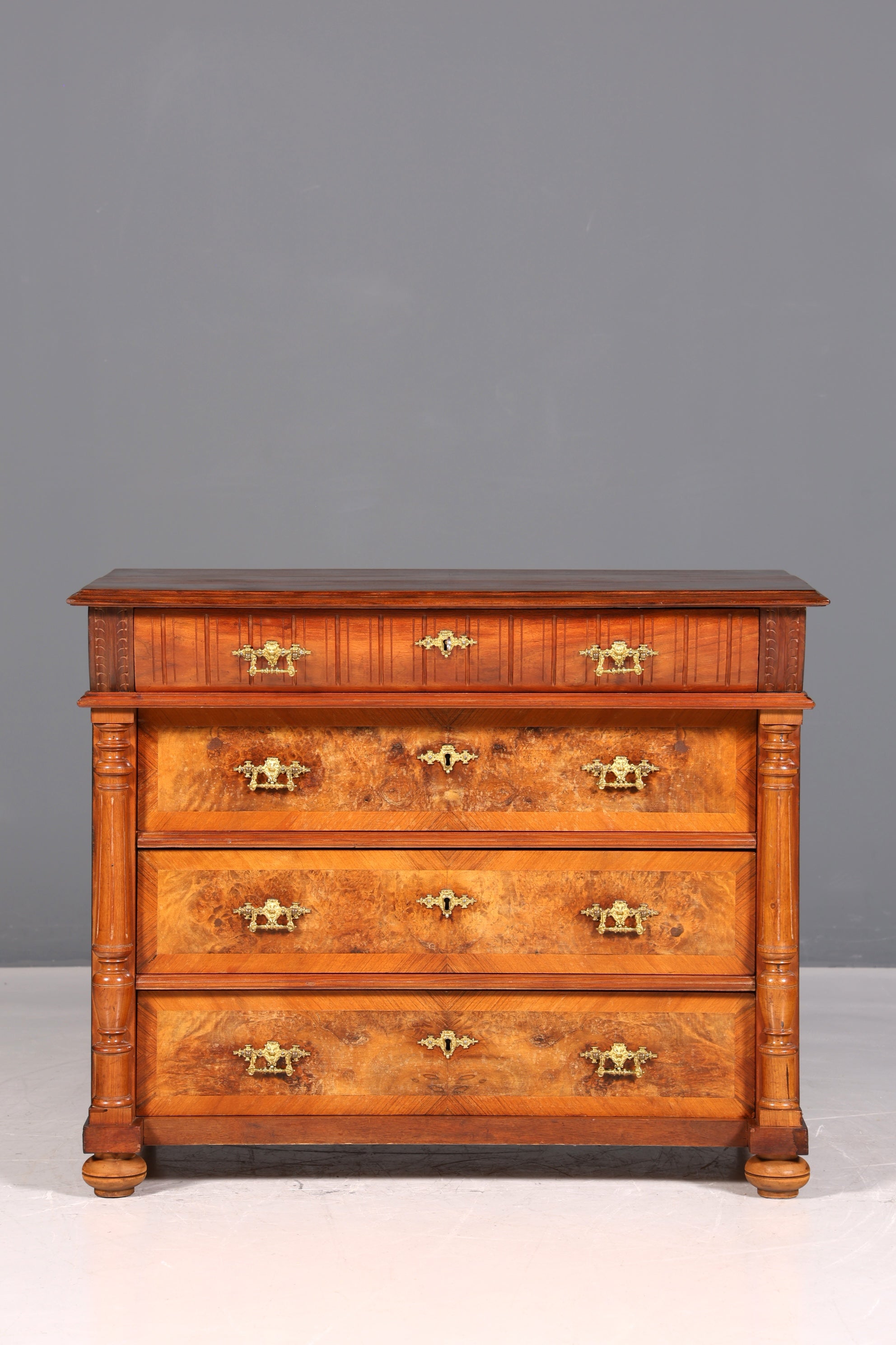 Wunderschöne Gründerzeit Kommode Louis Philippe Nussbaum Schubladen Kommode Sideboard um 1880