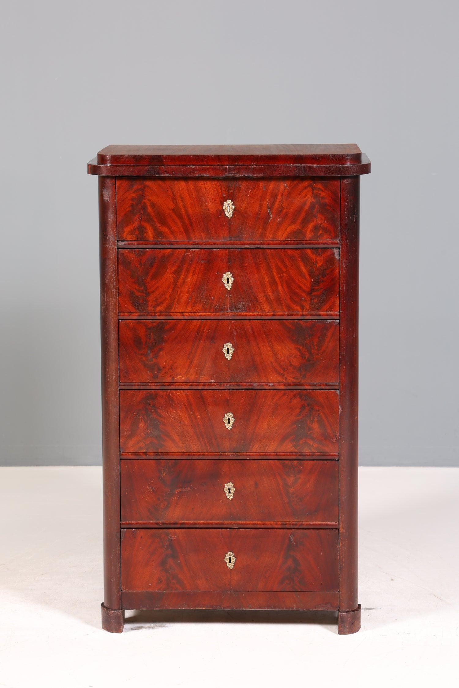 Wunderschöne Louis Philippe Chiffoniere um 1880 Gründerzeit Vertiko Schrank Semainier