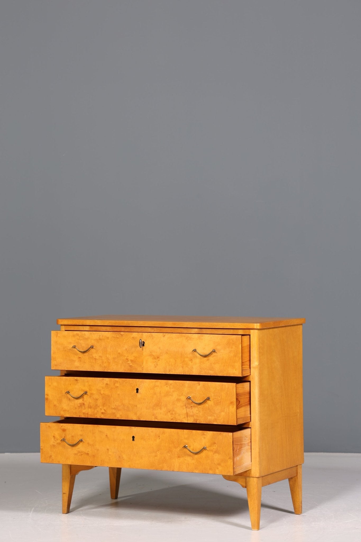 Schlichte Mid Century Kommode Vintage Sideboard Birke Wäschekommode 60er Jahre