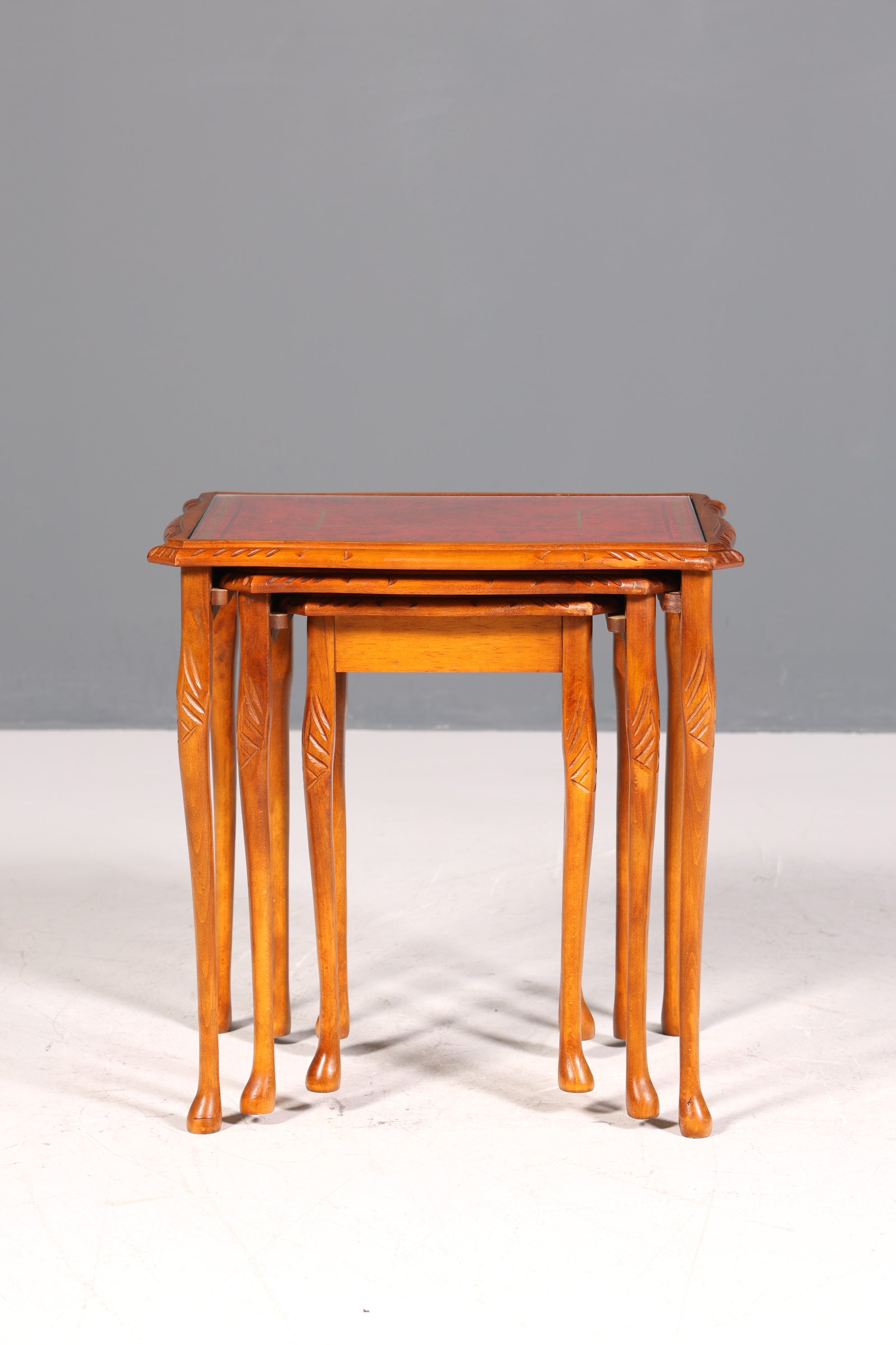 Wunderschöner Chippendale 3er Satz Beistelltisch Set Barock Stil echt Lederauflage Ablagetisch Set Tisch Set