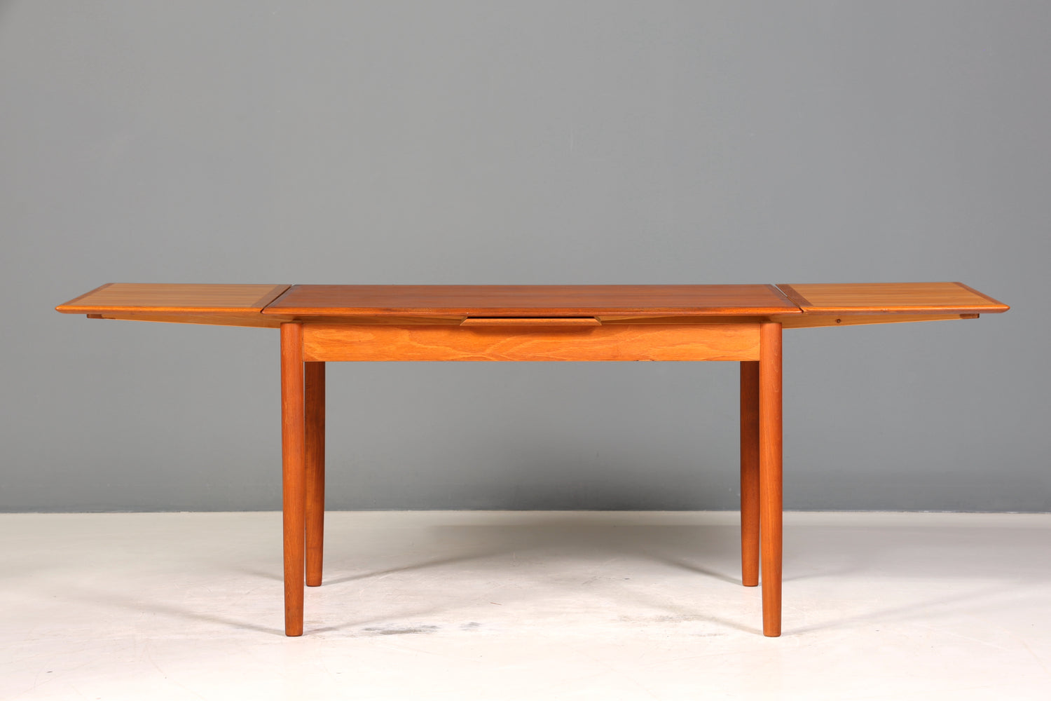 Traumhafter Mid Century Esstisch ausziehbarer Danish Design Teak Holz Küchentisch Esszimmer Tisch