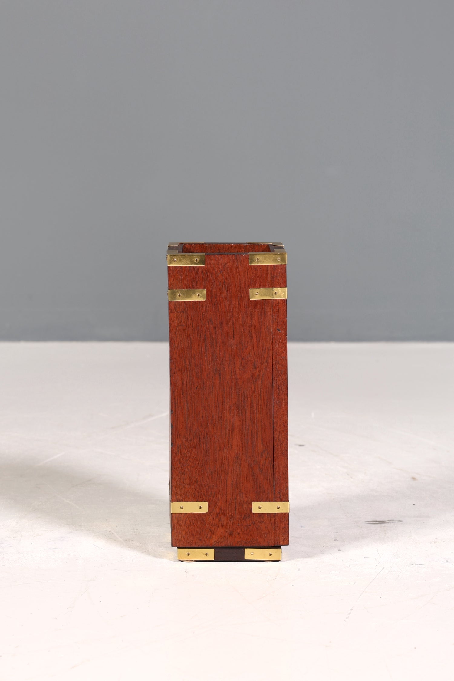 Wunderschönes Maritimes Kaminzubehör Englisch Mahagoni Kaminbesteck Set Military Behälter