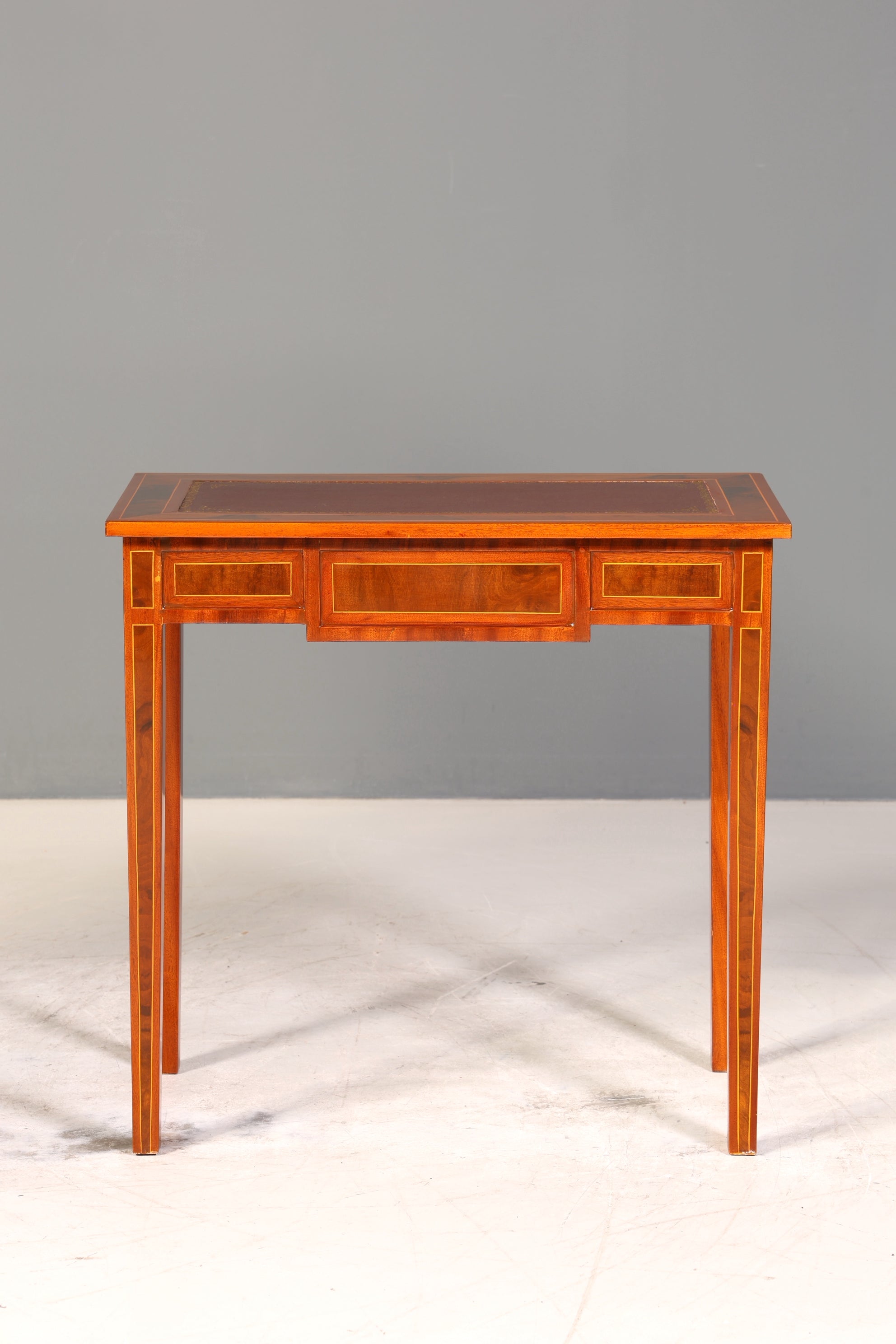 Wunderschöner filigraner Schreibtisch French Desk Antik Stil Bürotisch