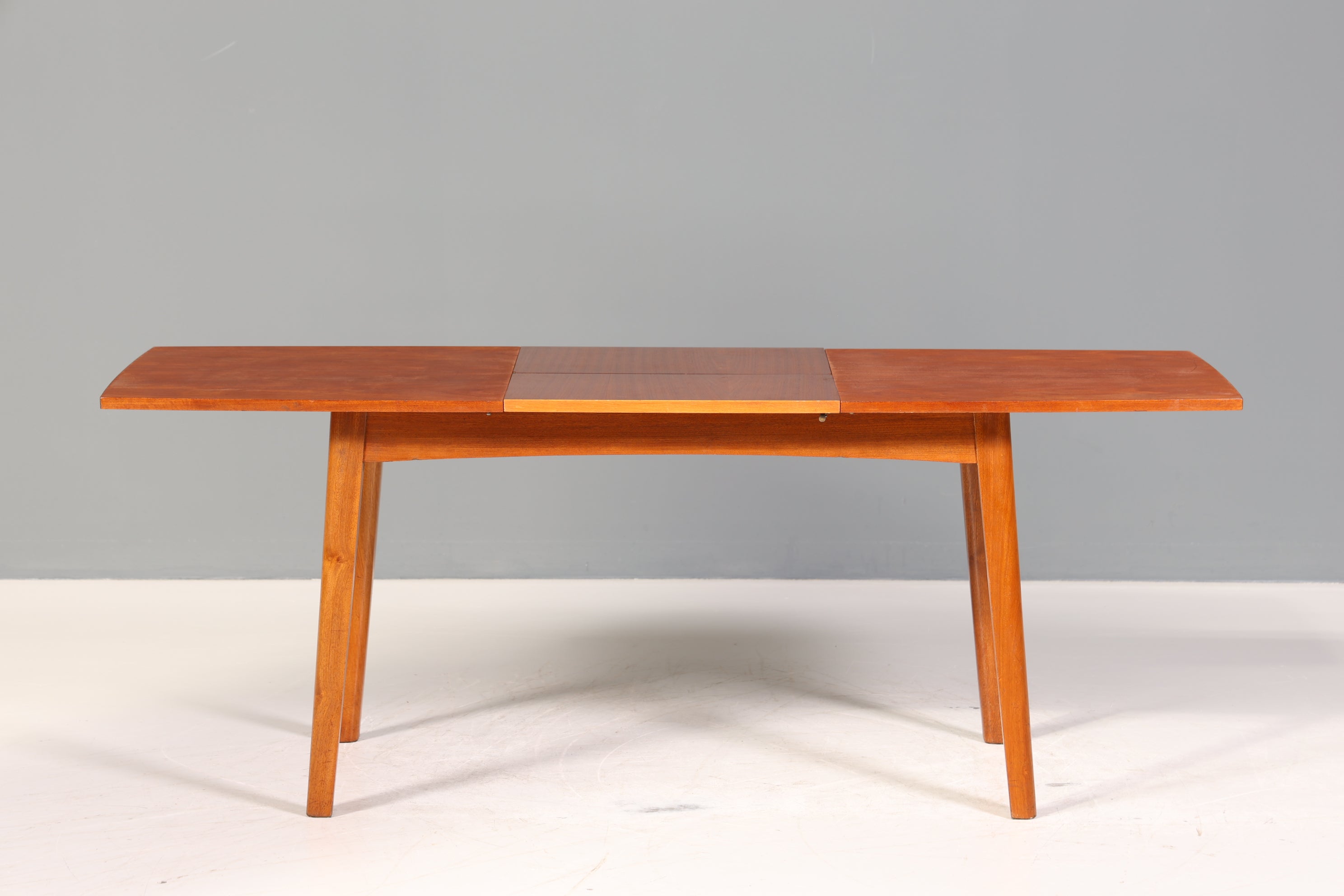 Wunderschöner Mid Century Küchentisch Vintage Tisch ausziehbar und höhenverstellbar