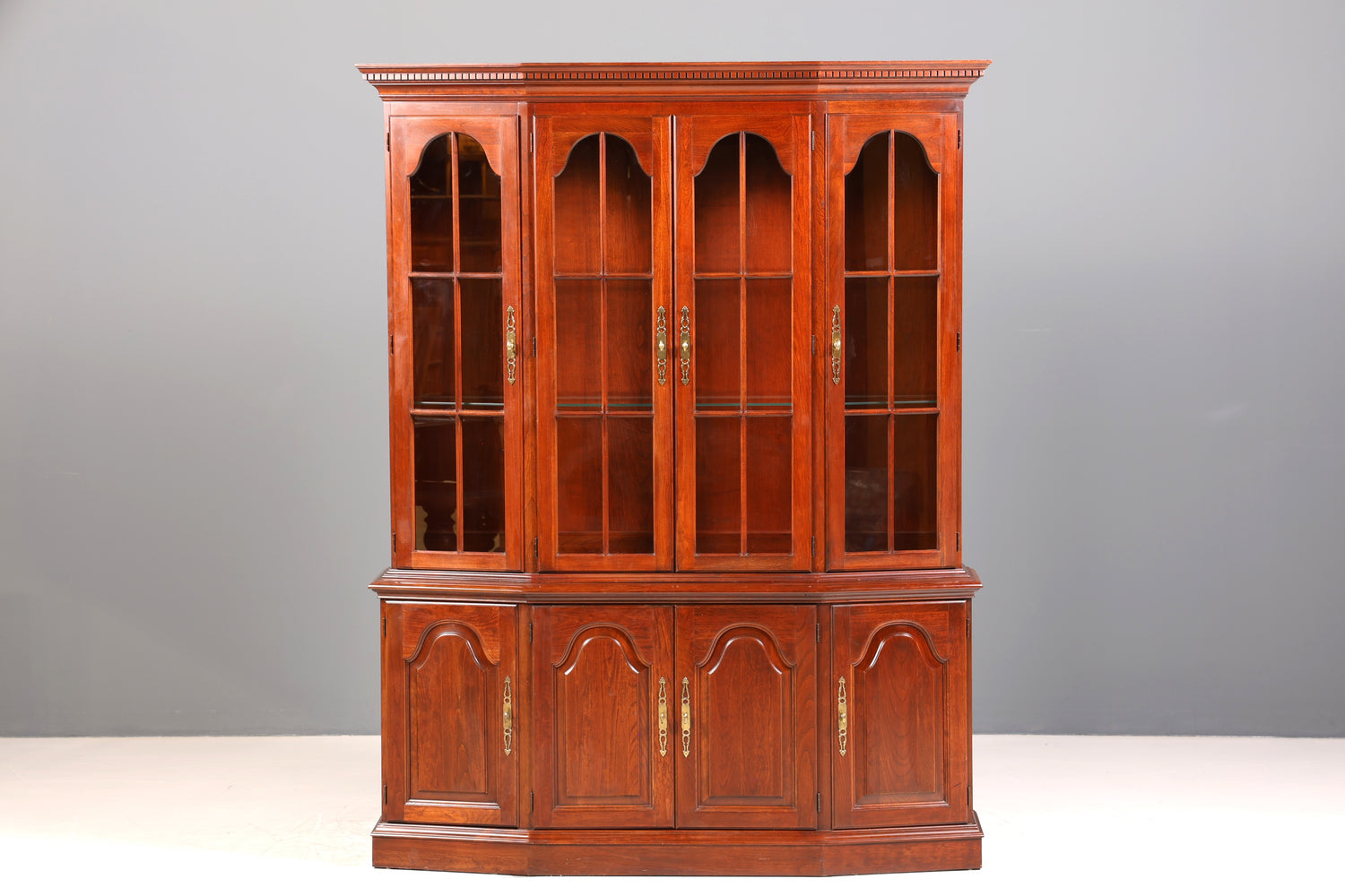 F131 Finish Wunderschöne Englische Vitrine Bibliothek Bücherschrank UK Buffet Schrank 60s Jahre