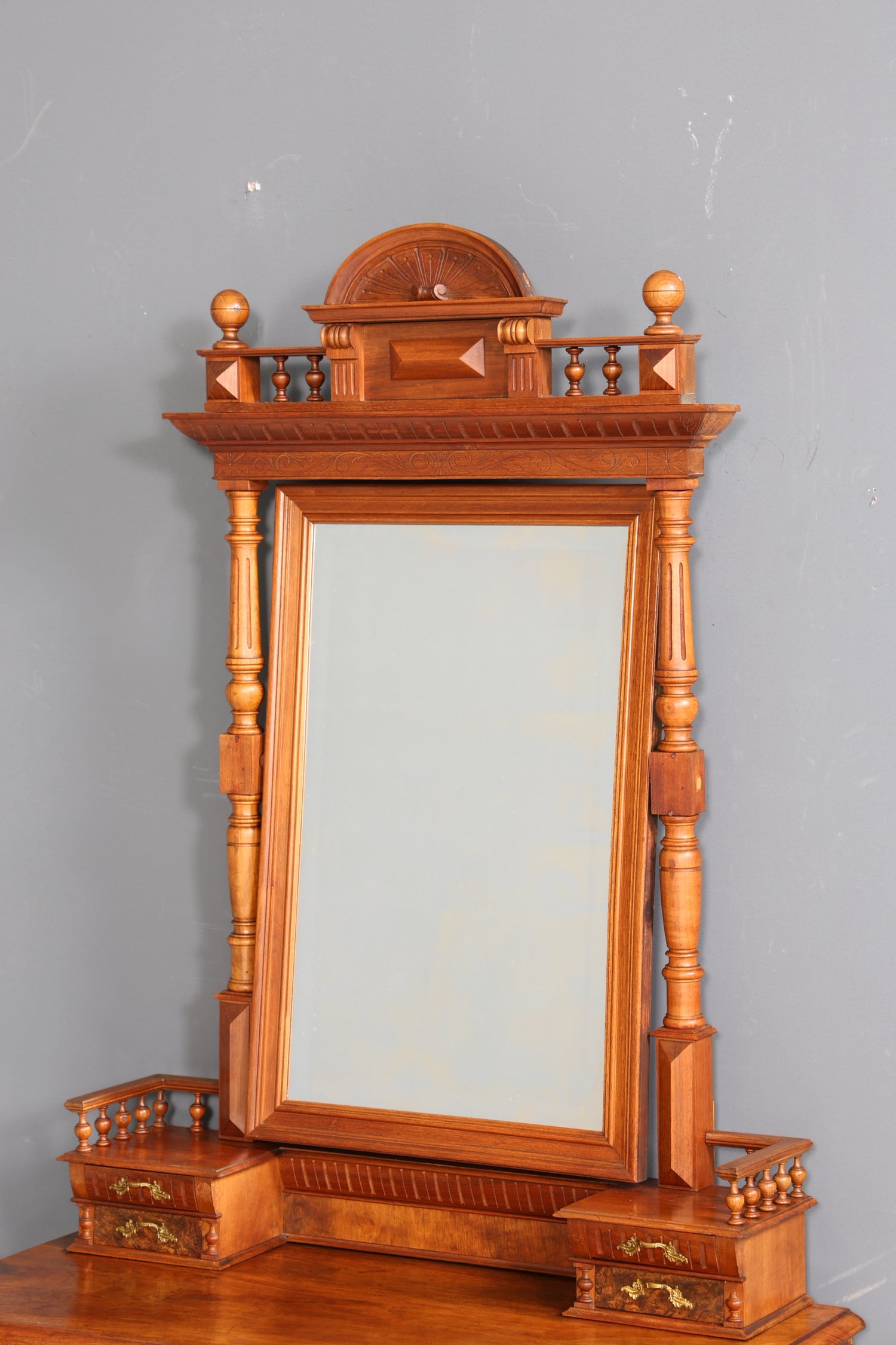 Edle Louis Philippe Kommode mit Spiegelaufsatz Gründerzeit Frisierkommode Holz Schrank Antik Flurschrank um 1880