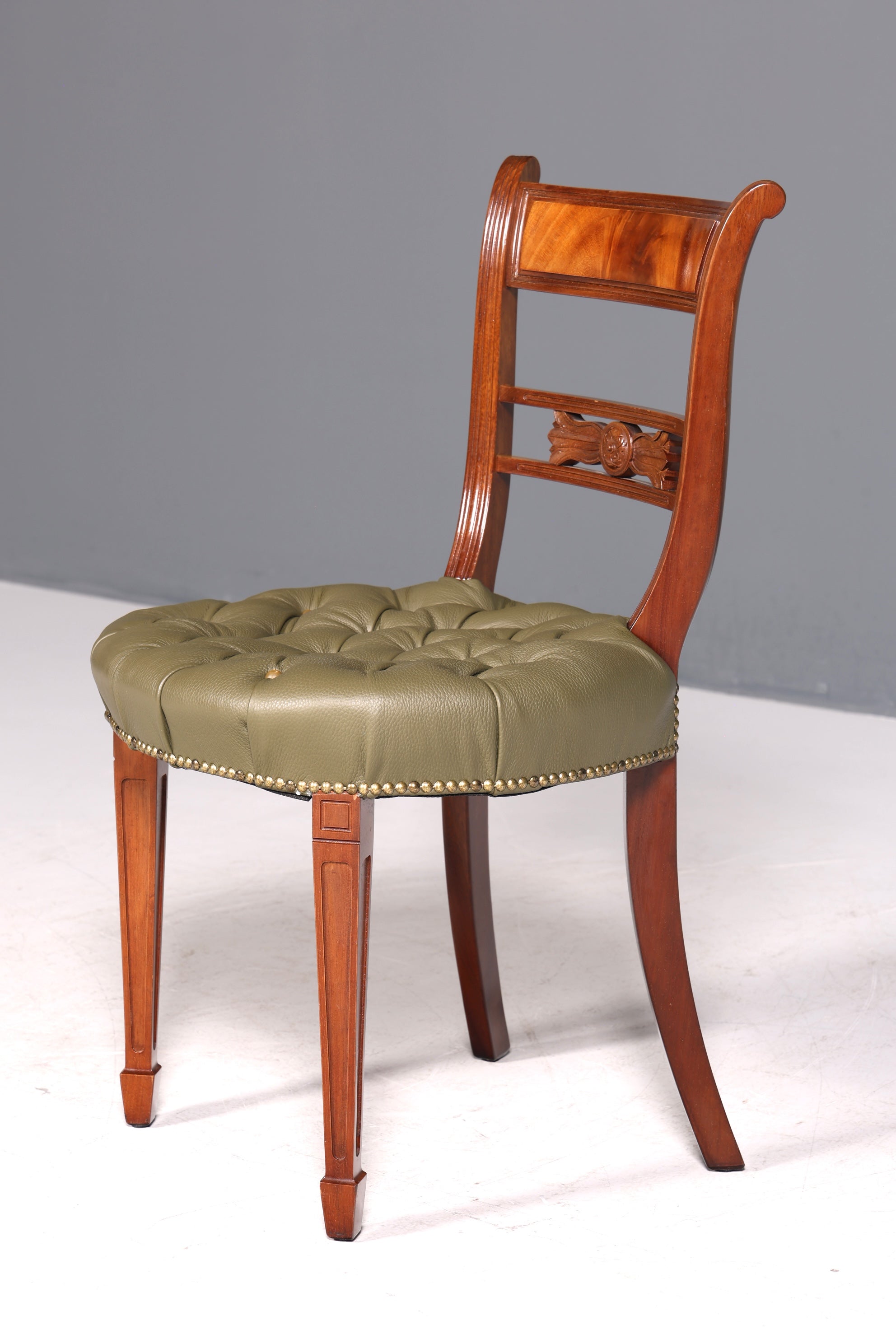 Wunderschöner Chesterfield Stuhl Anno Dom Sekretär Stuhl Englisch echt Leder Küchenstuhl 2 von 4