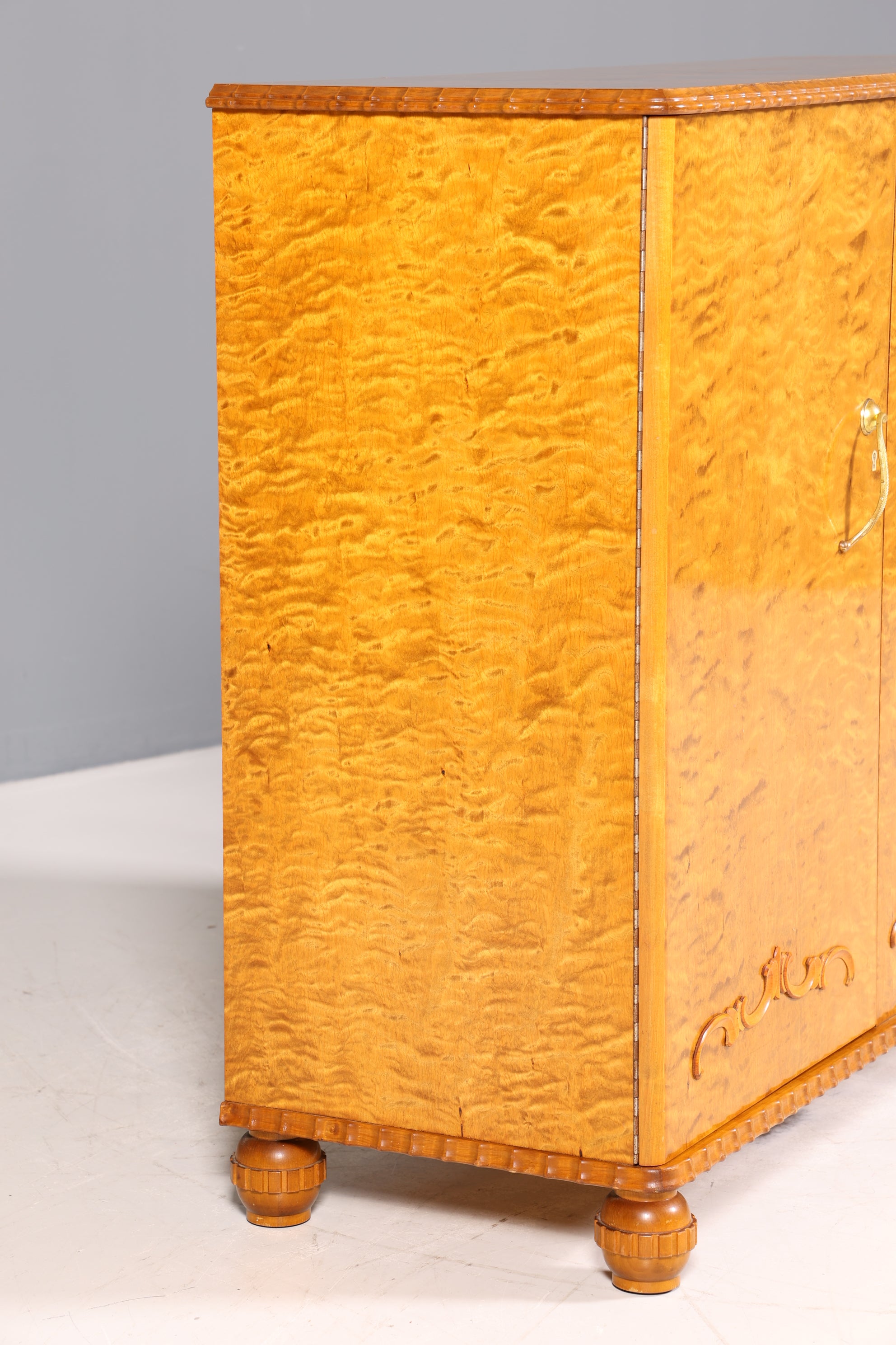 Stilvoller Art Deco Schrank Highboard Sideboard um 1930 Brike Kommode