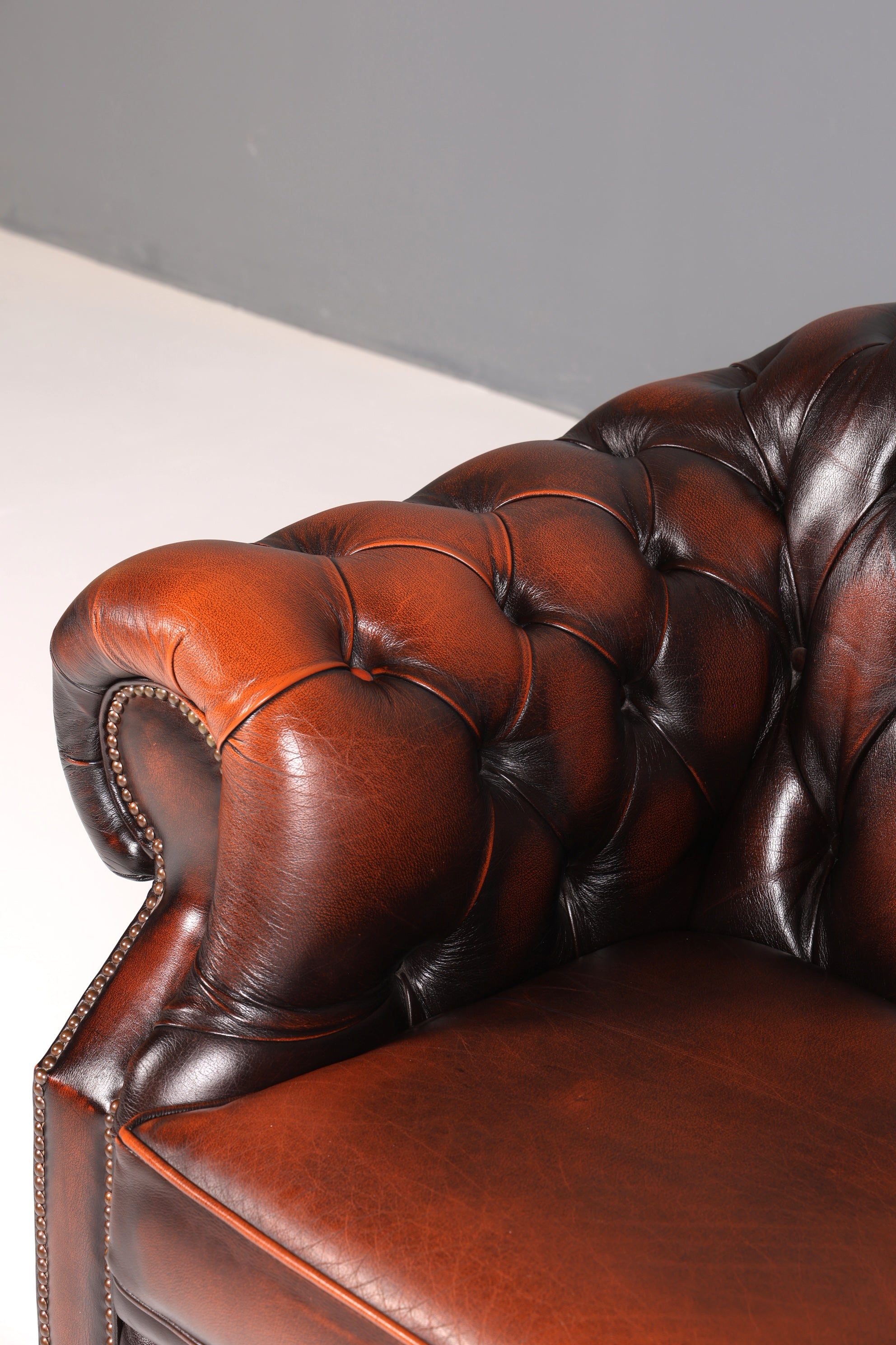 Wunderschönes Original Chesterfield Centurion 2-Sitzer Couch Englisches echt Leder Sofa UK