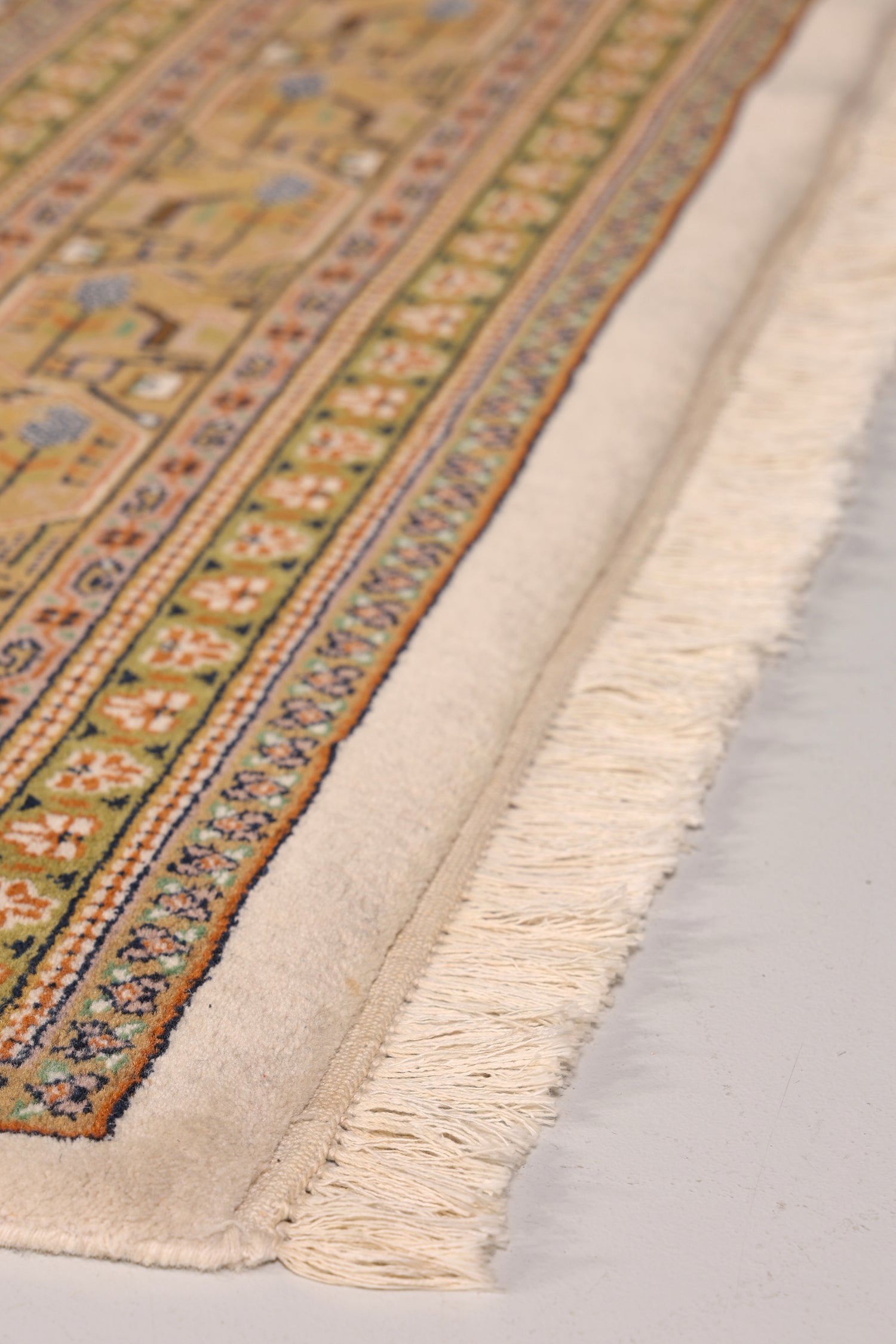 Wunderschöner Orientalischer Schurwolle Teppich Wohnzimmer Teppich Orient Teppich Kurzflorteppich aus Indien