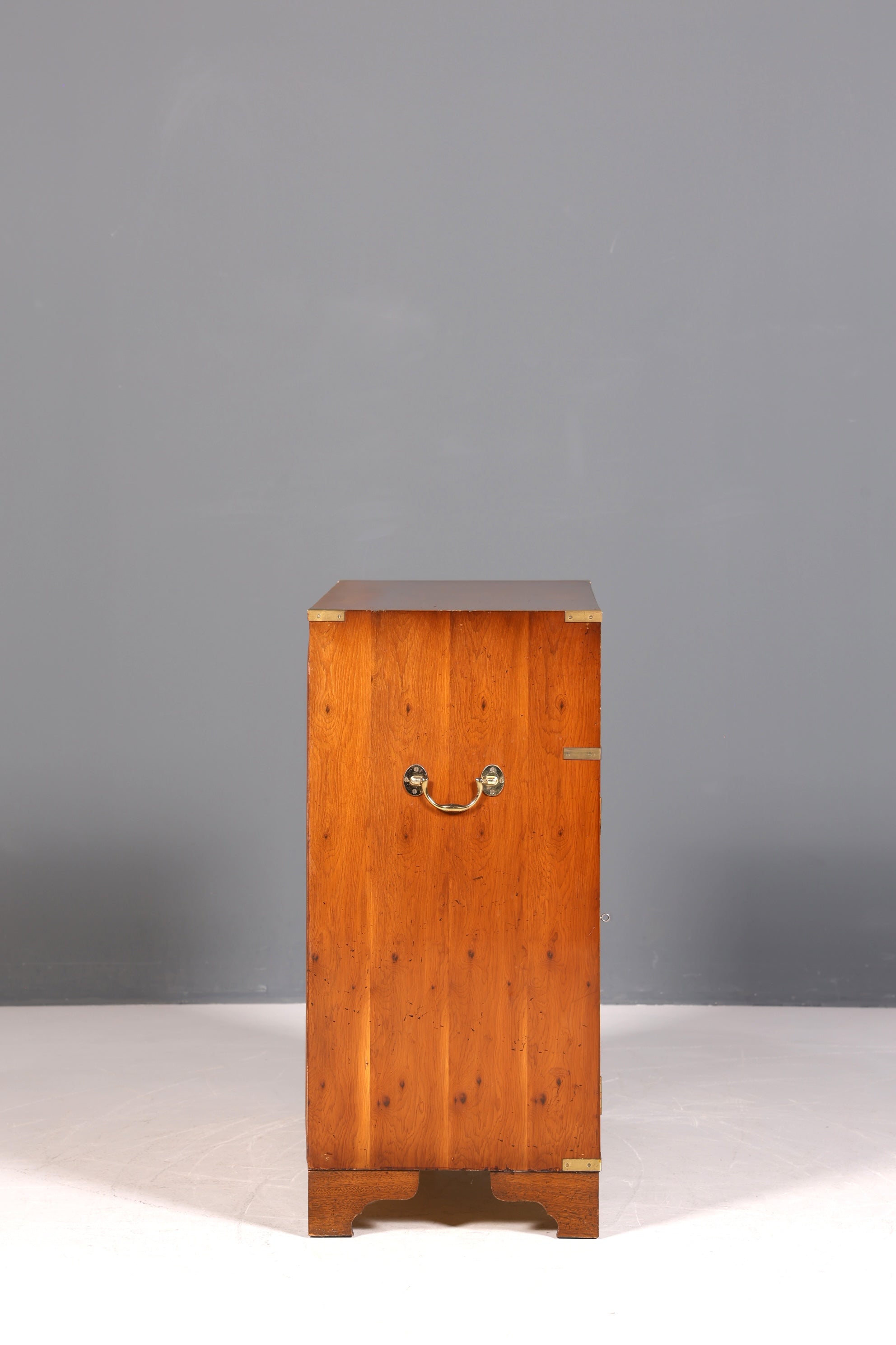 Traumhafte Englische Kommode Maritime Schiffs Schrank Englisch Antik Military