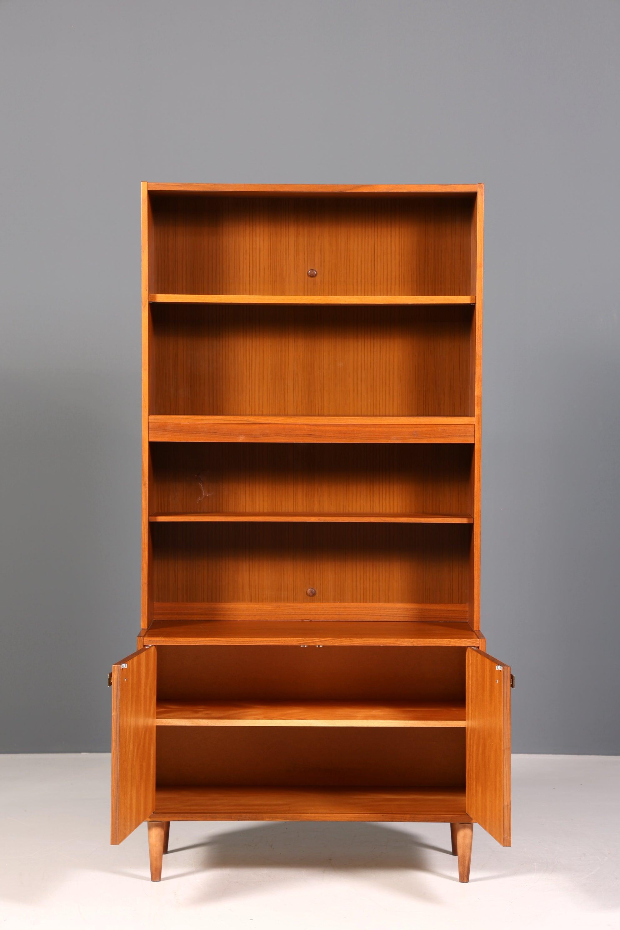Schlichtes Mid Century Regal "Made in Denmark" Bücherregal Retro Schrank Danish Design Kommode