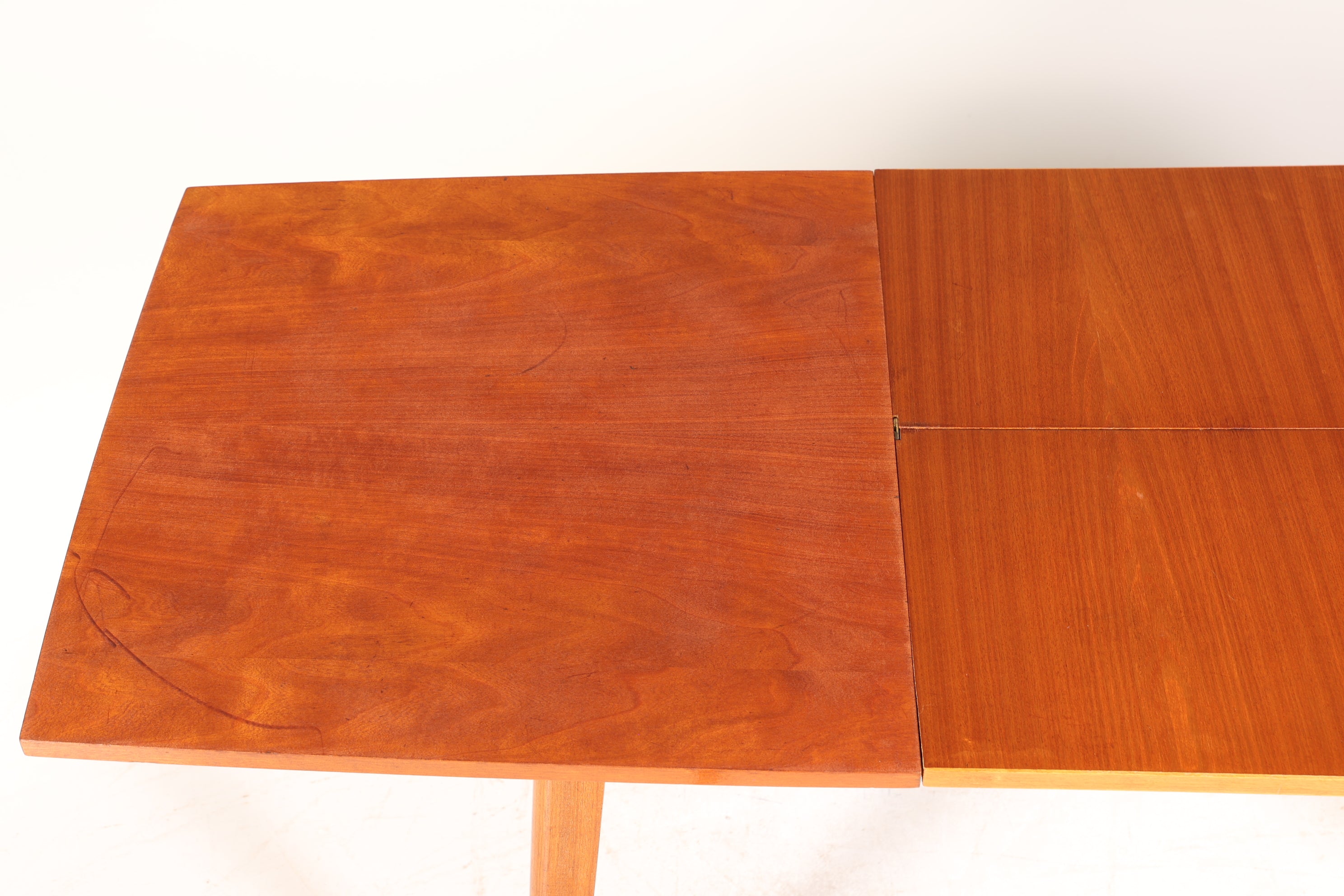 Wunderschöner Mid Century Küchentisch Vintage Tisch ausziehbar und höhenverstellbar