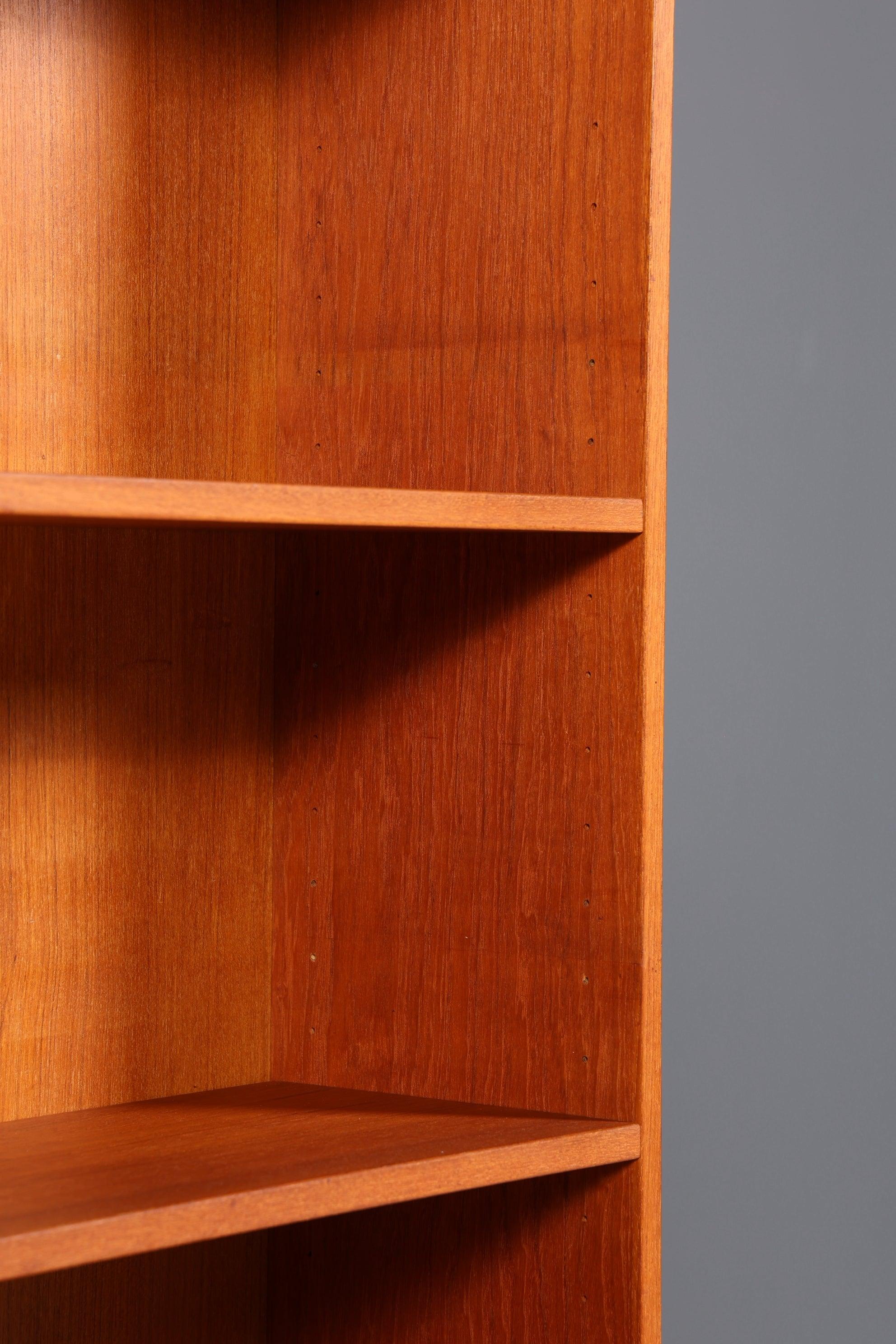 Wunderschönes Mid Century Regal Teak Holz Vintage Bücherregal Retro Schrank Kommode 60s