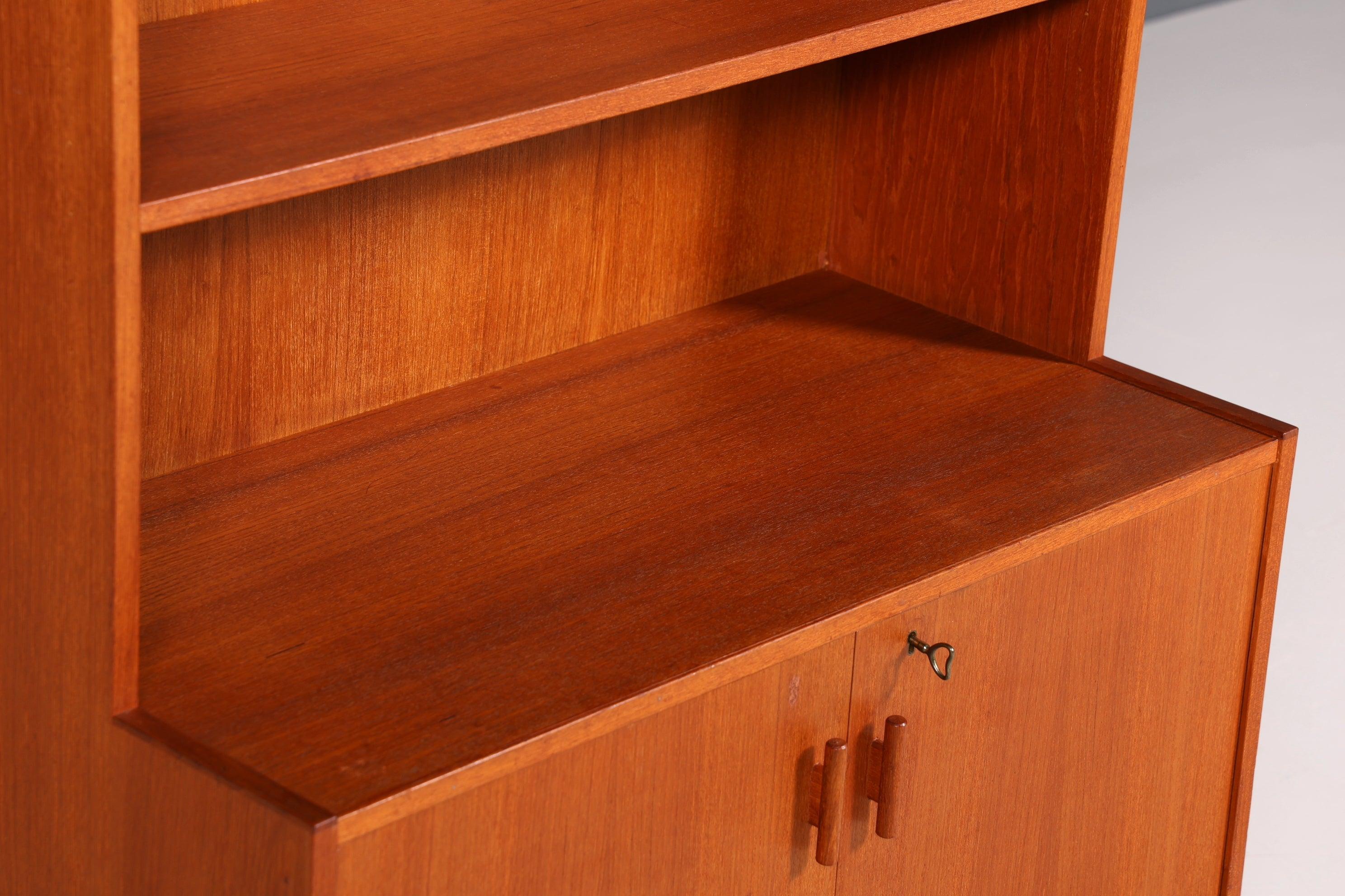 Wunderschönes Mid Century Regal Teak Holz Vintage Bücherregal Retro Schrank Kommode 60s