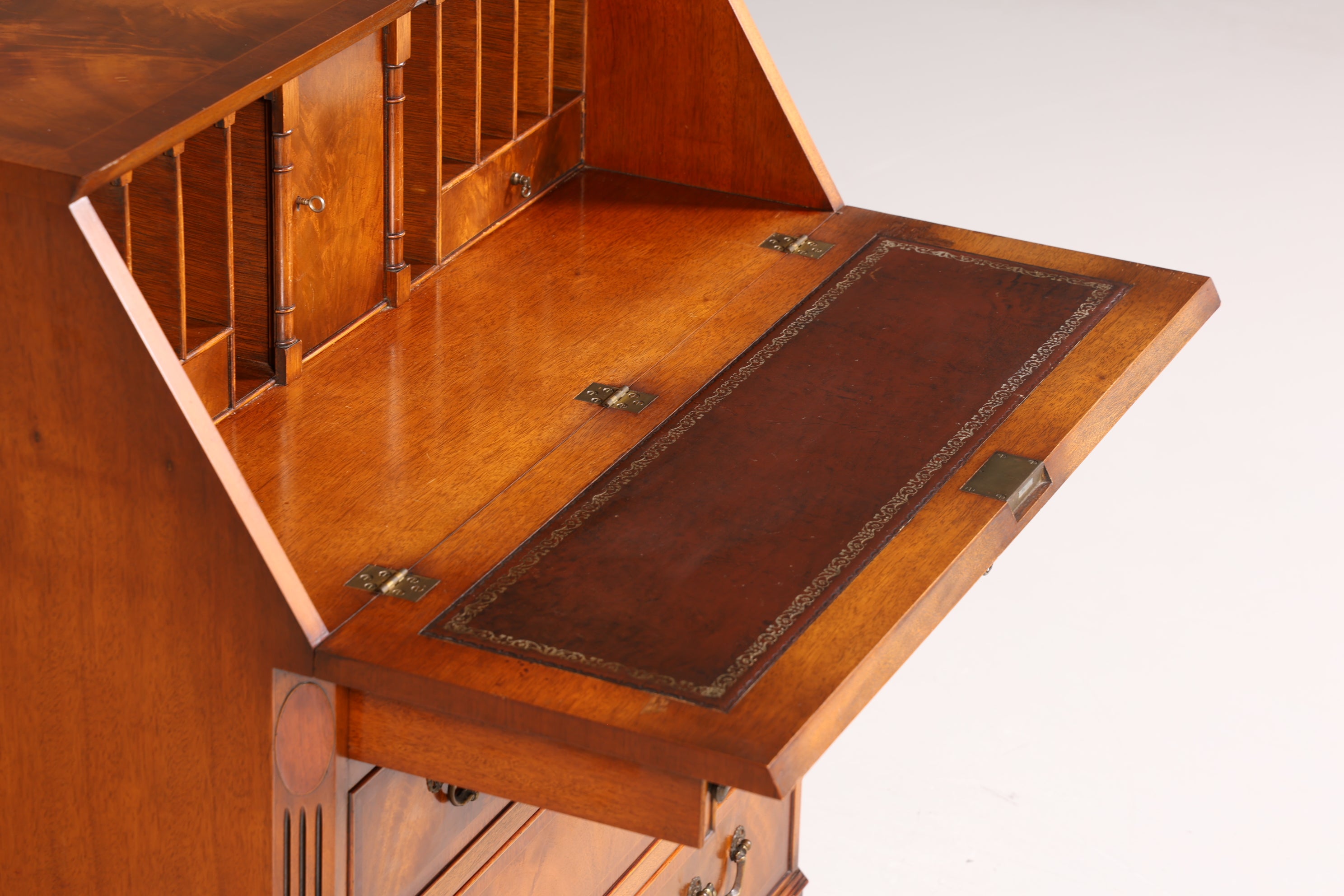 Wunderschöner Englischer Sekretär echt Leder Schreibkommode UK Schreibtisch Kommode