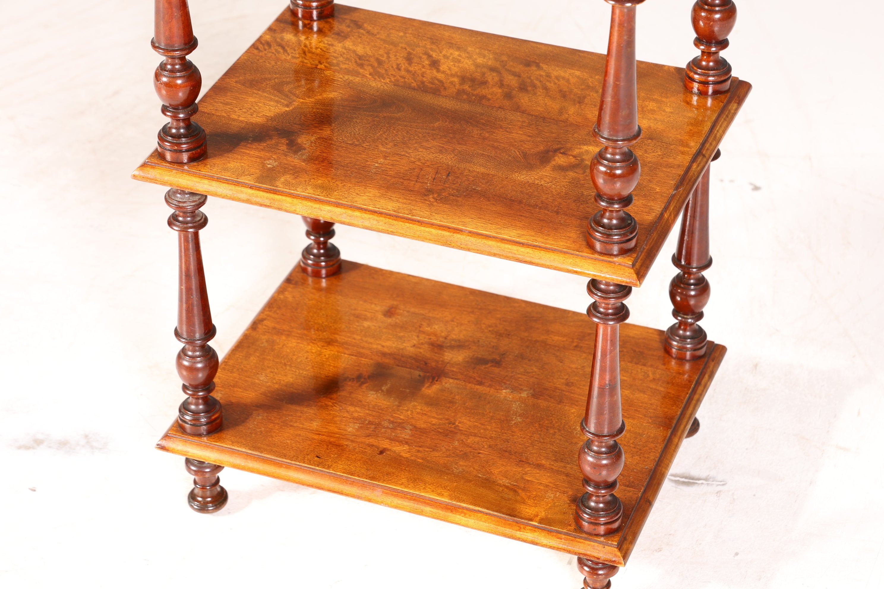 Stilvolle Gründerzeit Etagere Louis Philippe Regal um 1900 Bücherregal echt Holz Buchablage Bookshelf