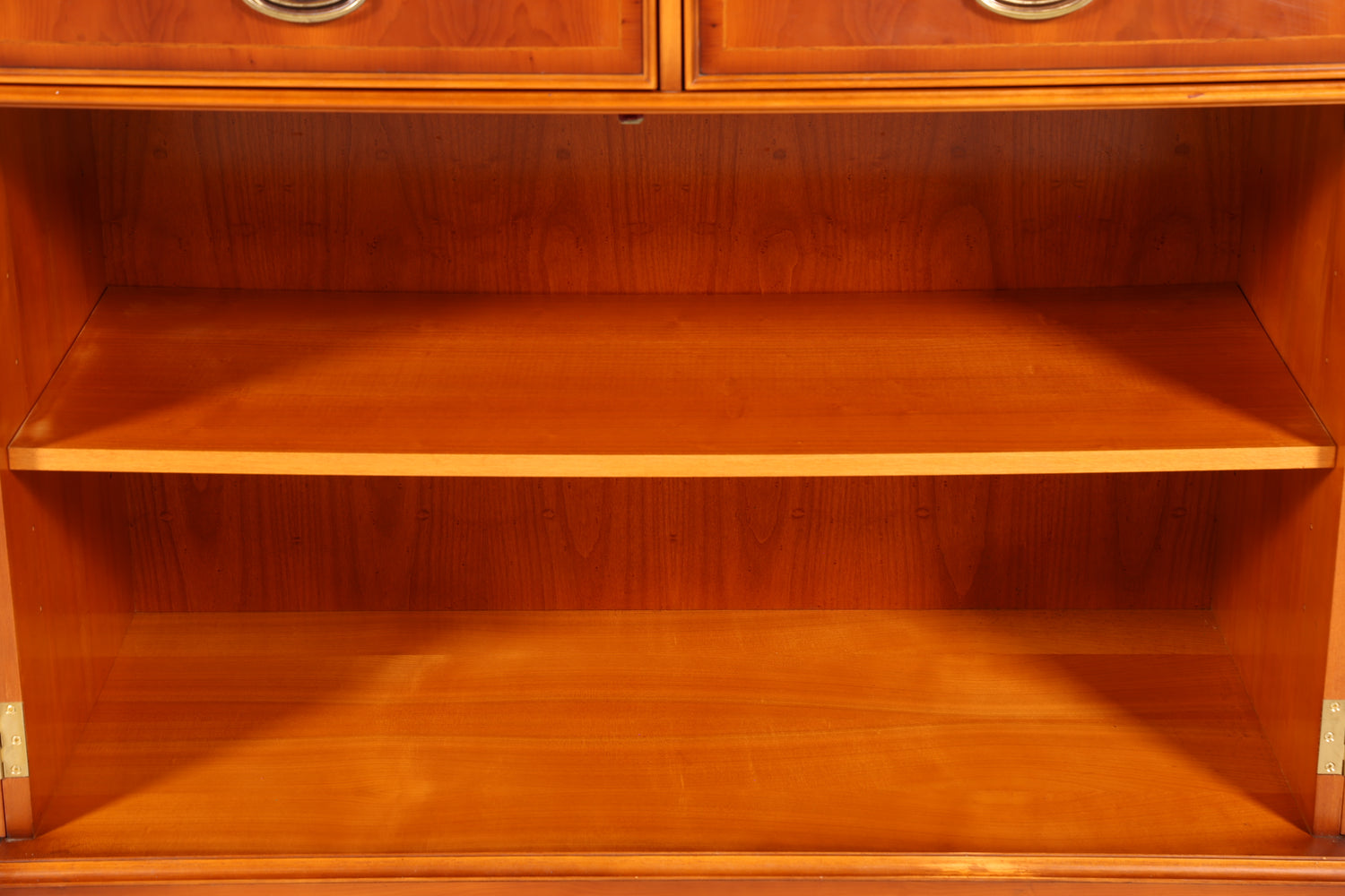 Wunderschöne Englische Vitrine Eibe Bücherschrank Heldense Stil Buffet Antik Stil Glasvitrine 2 vom 2