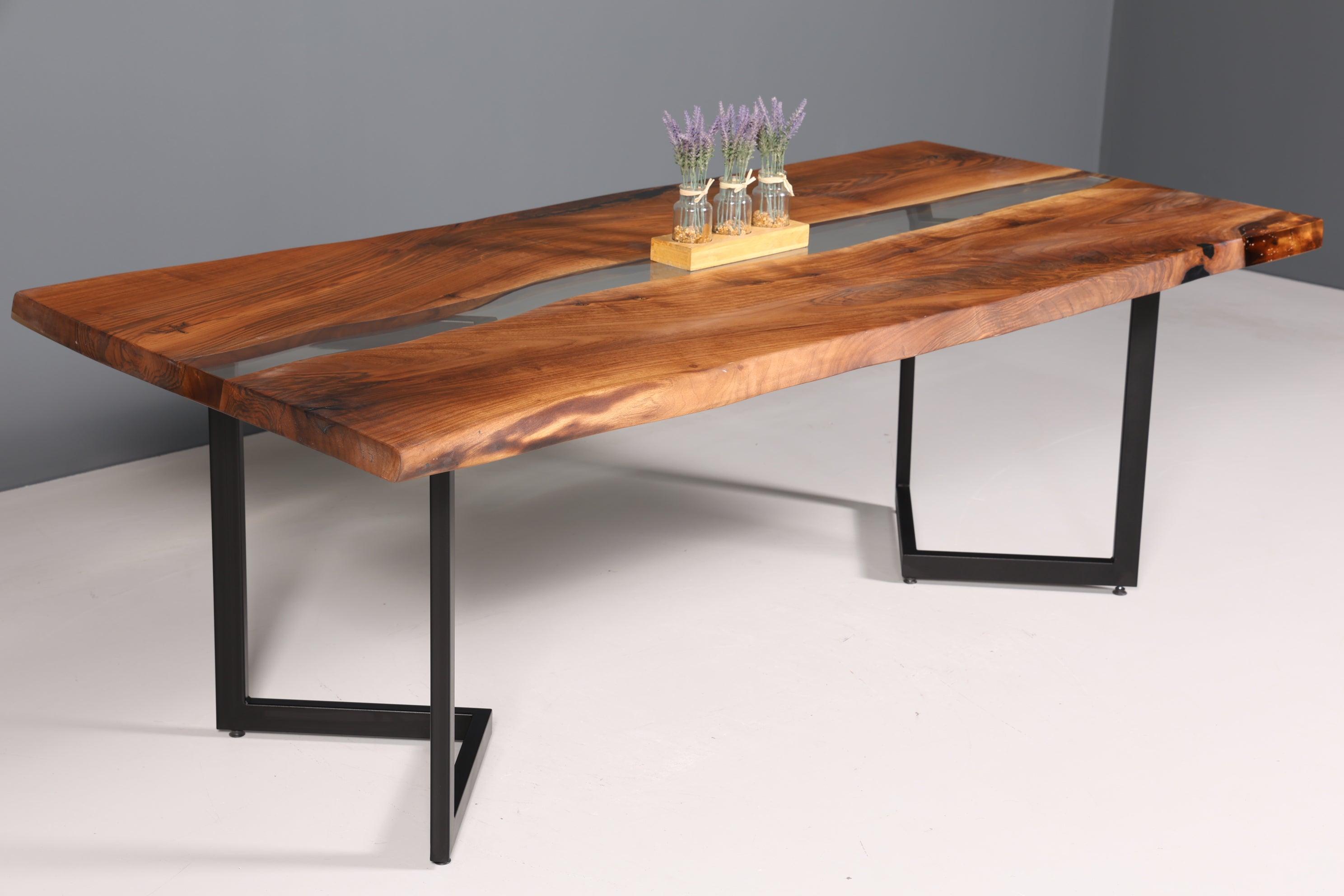 Beeindruckender Epoxidharz Tisch 220-90 cm Epoxy Nussbaum massiv Holz Esszimmer Tisch