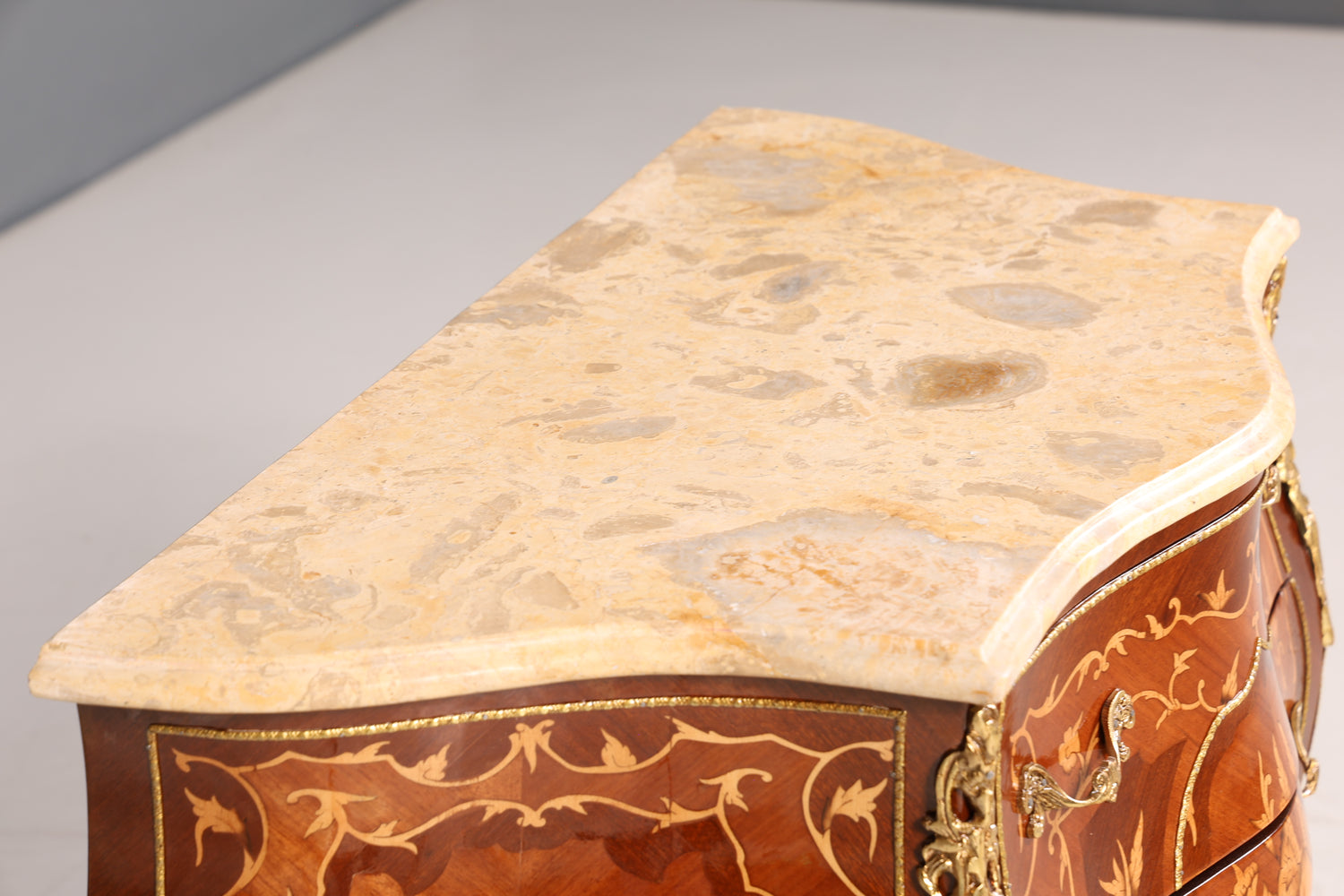 Königliche Bauchige Barock Stil Kommode Messing Marmor Louis XV Sideboard Antik Stil