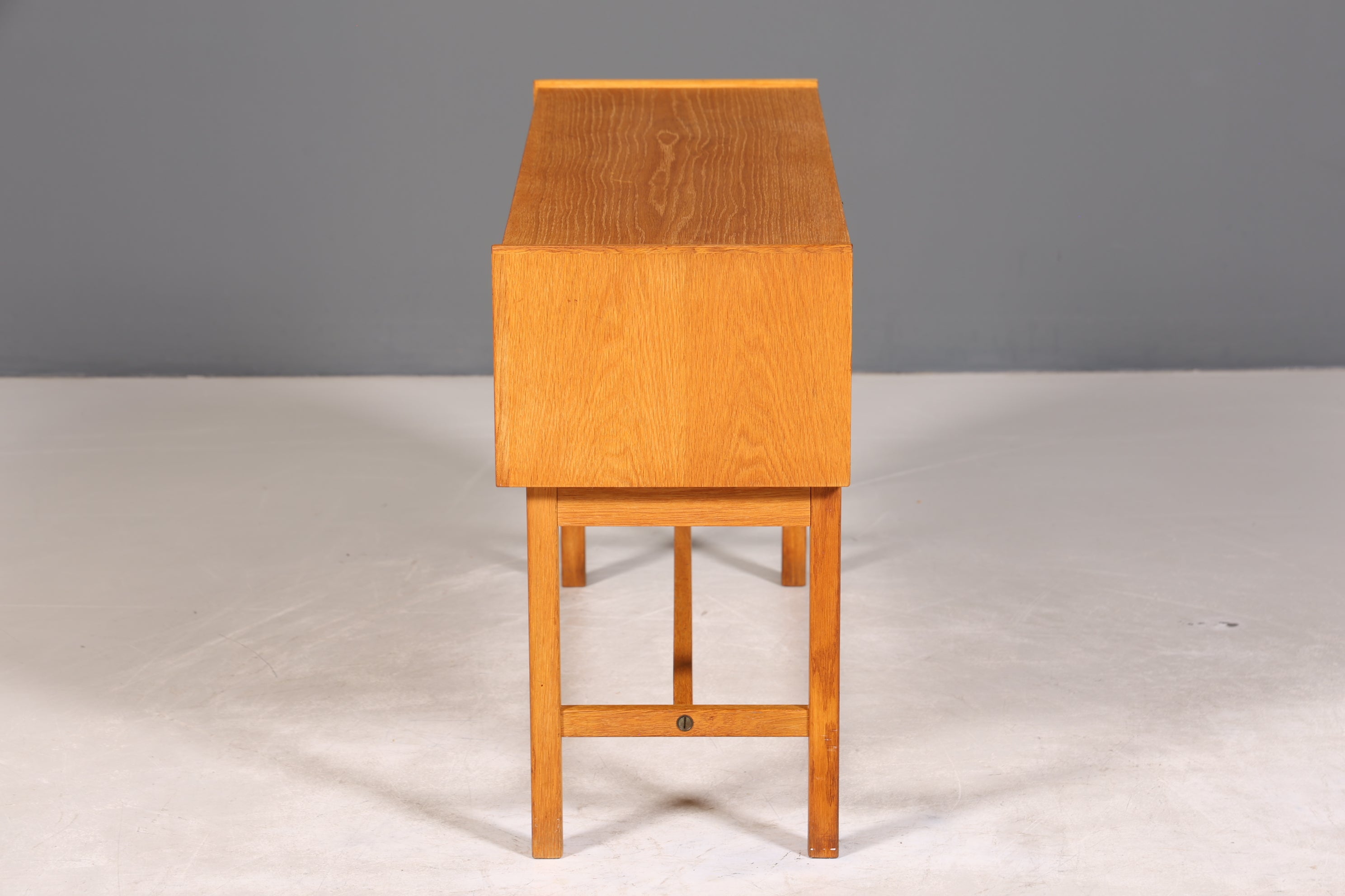 Wunderschöne Mid Century Kommode Danish Design Flurkommode TV Schrank 60s Schiebetür Kommode