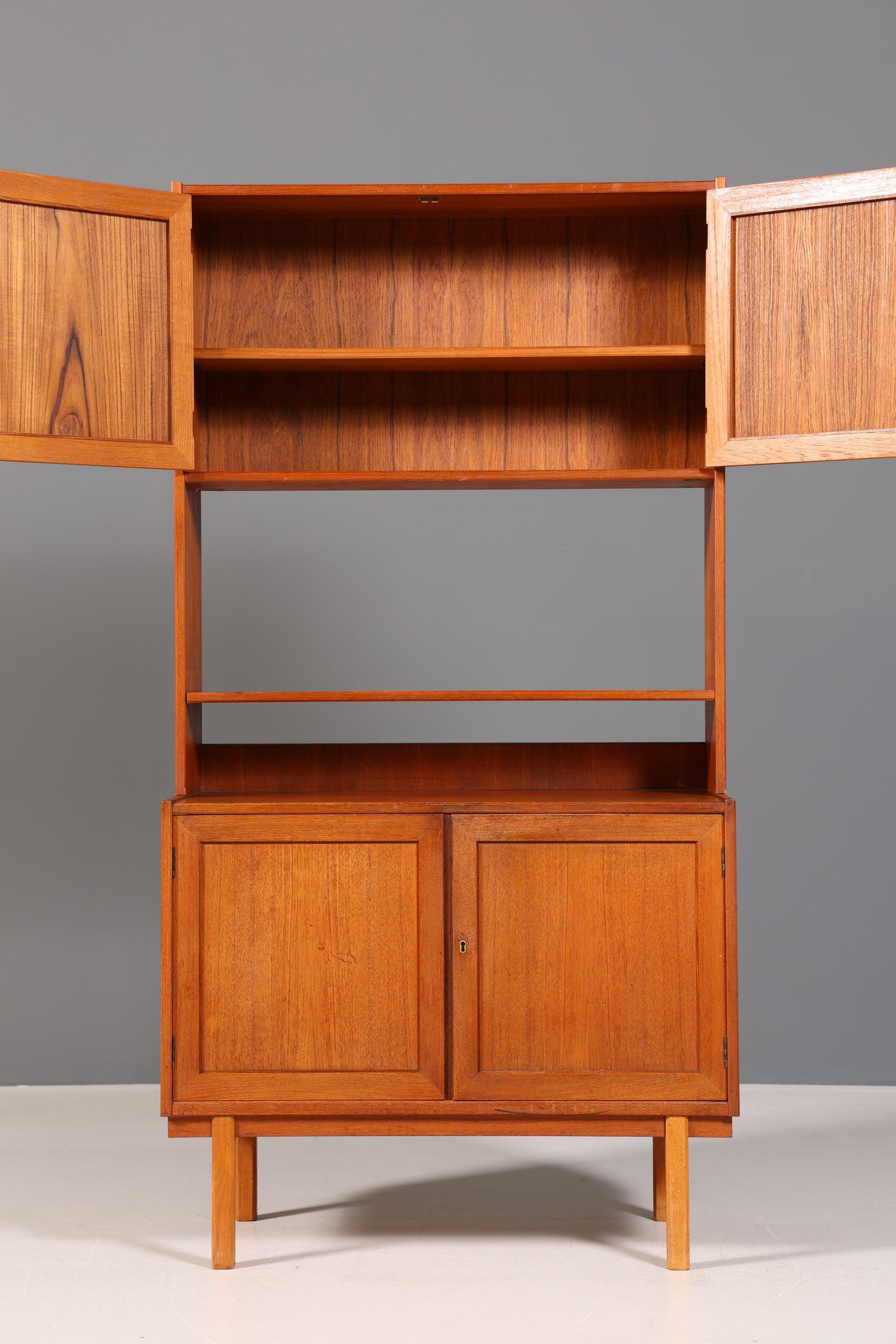 Wunderschönes Mid Century Regal Vintage Teak Holz Schrank "Made in Sweden" Bücherregal Kommode