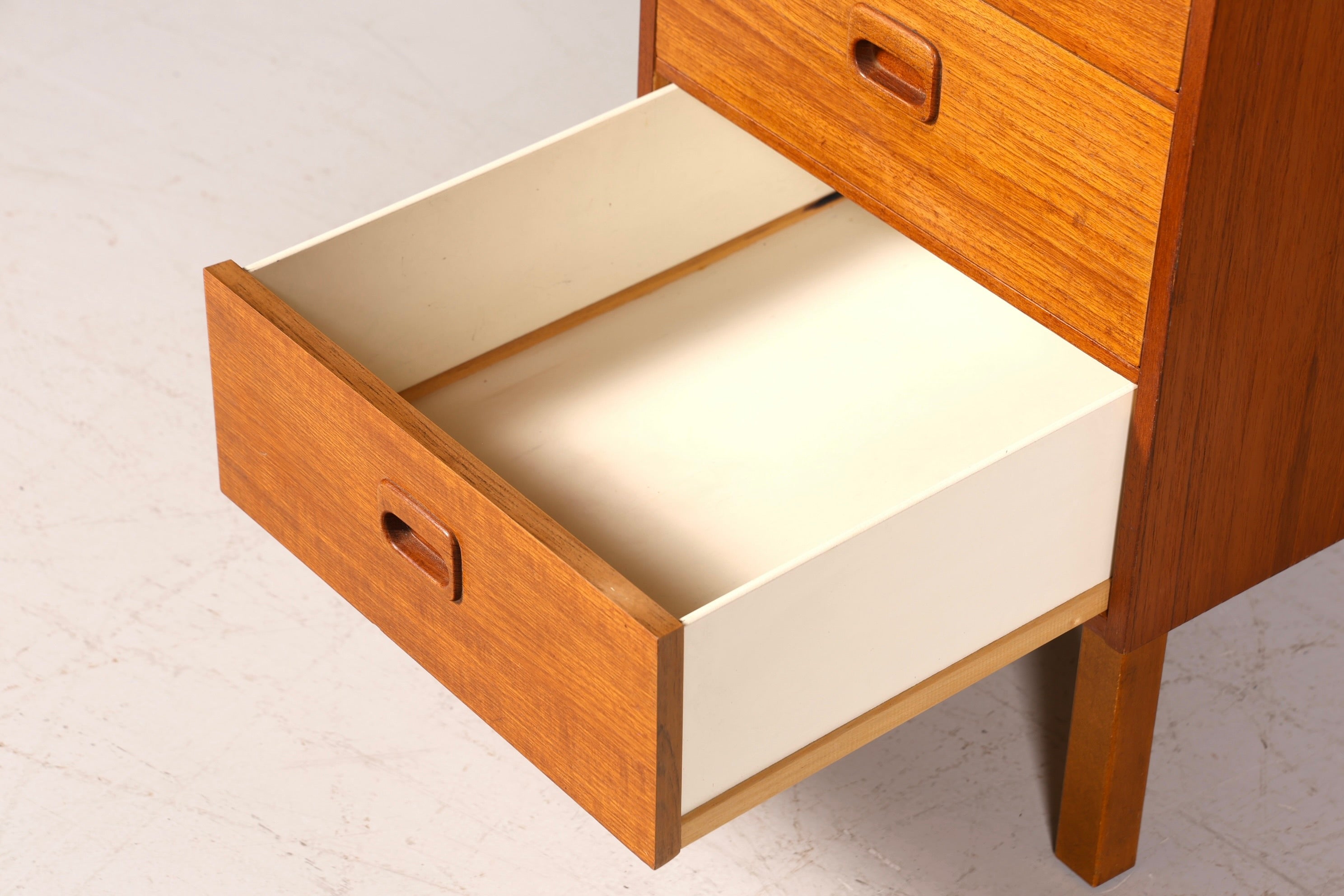 Wunderschöner Mid Century Schreibtisch Danish Design Teak Holz Bürotisch Vintage Office Table