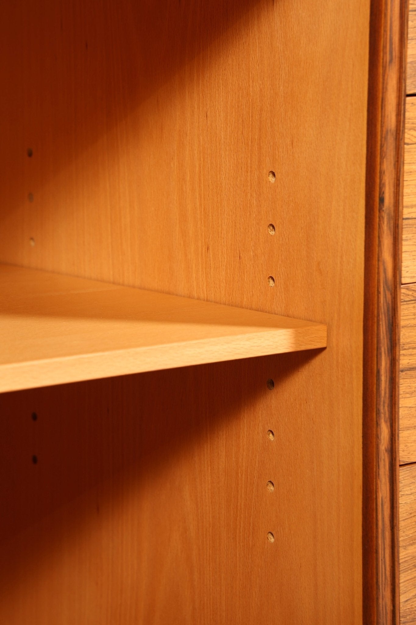 Traumhaftes Mid Century Palisander Regal Vintage Bücherregal 60s Schrank Kommode Buchablage