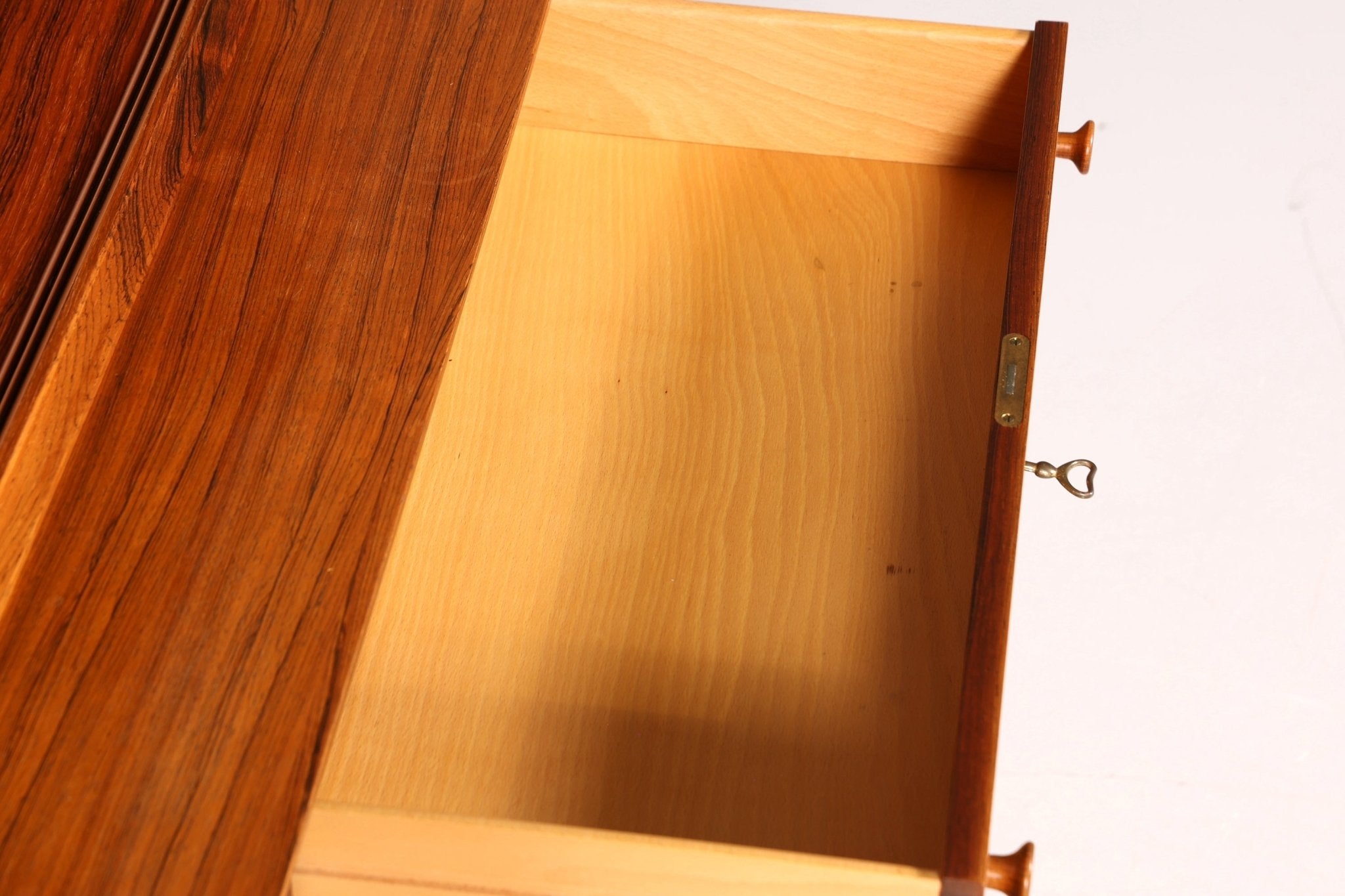 Traumhaftes Mid Century Palisander Regal Vintage Bücherregal 60s Schrank Kommode Buchablage