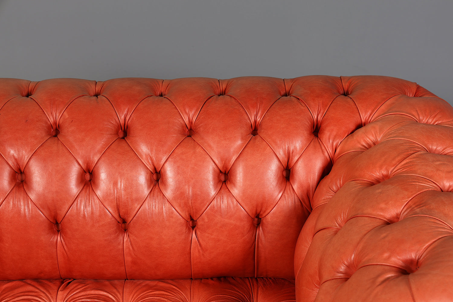 Wunderschönes Original Chesterfield Sofa 2-Sitzer Couch England Polstersofa