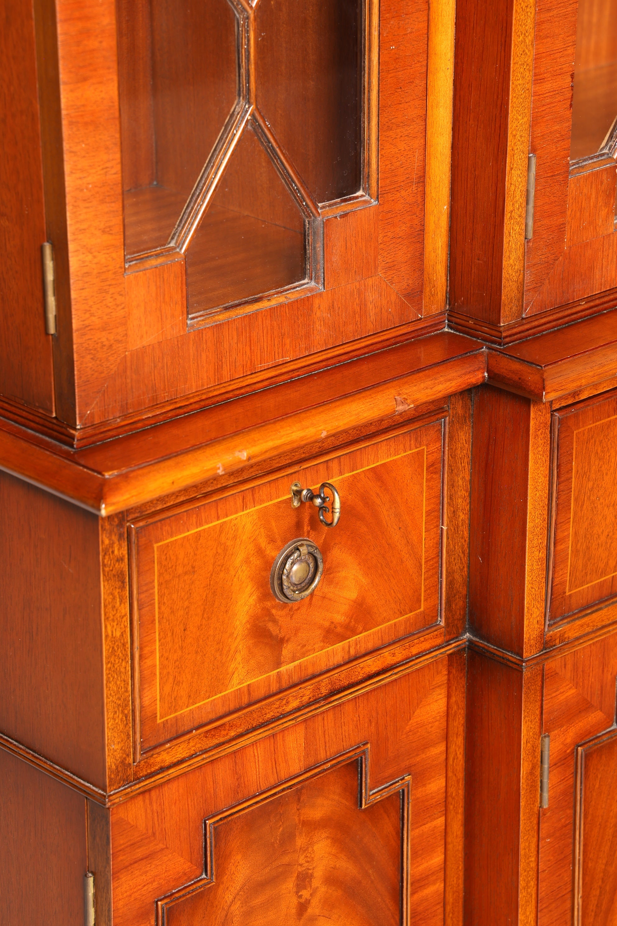 Wunderschöne Englische Vitrine echt Holz Sekretär Bibliothek Bücherschrank Bücherregal