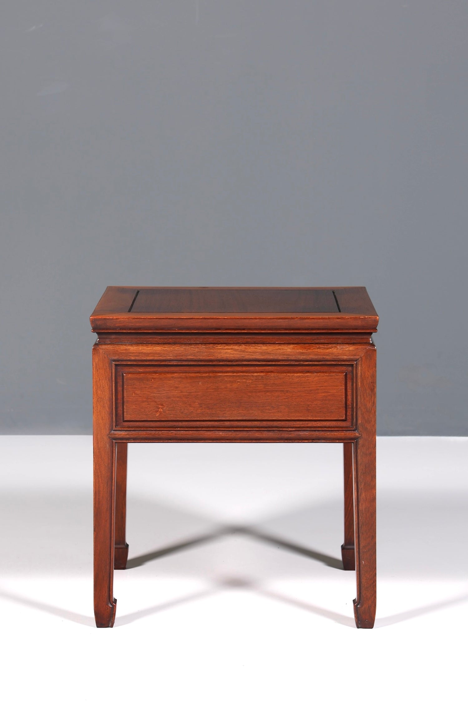 Traumhafter Englischer Tisch Englisch Antik Stil Mahagoni Ablagetisch Empire Stil Beistelltisch 1 von 2