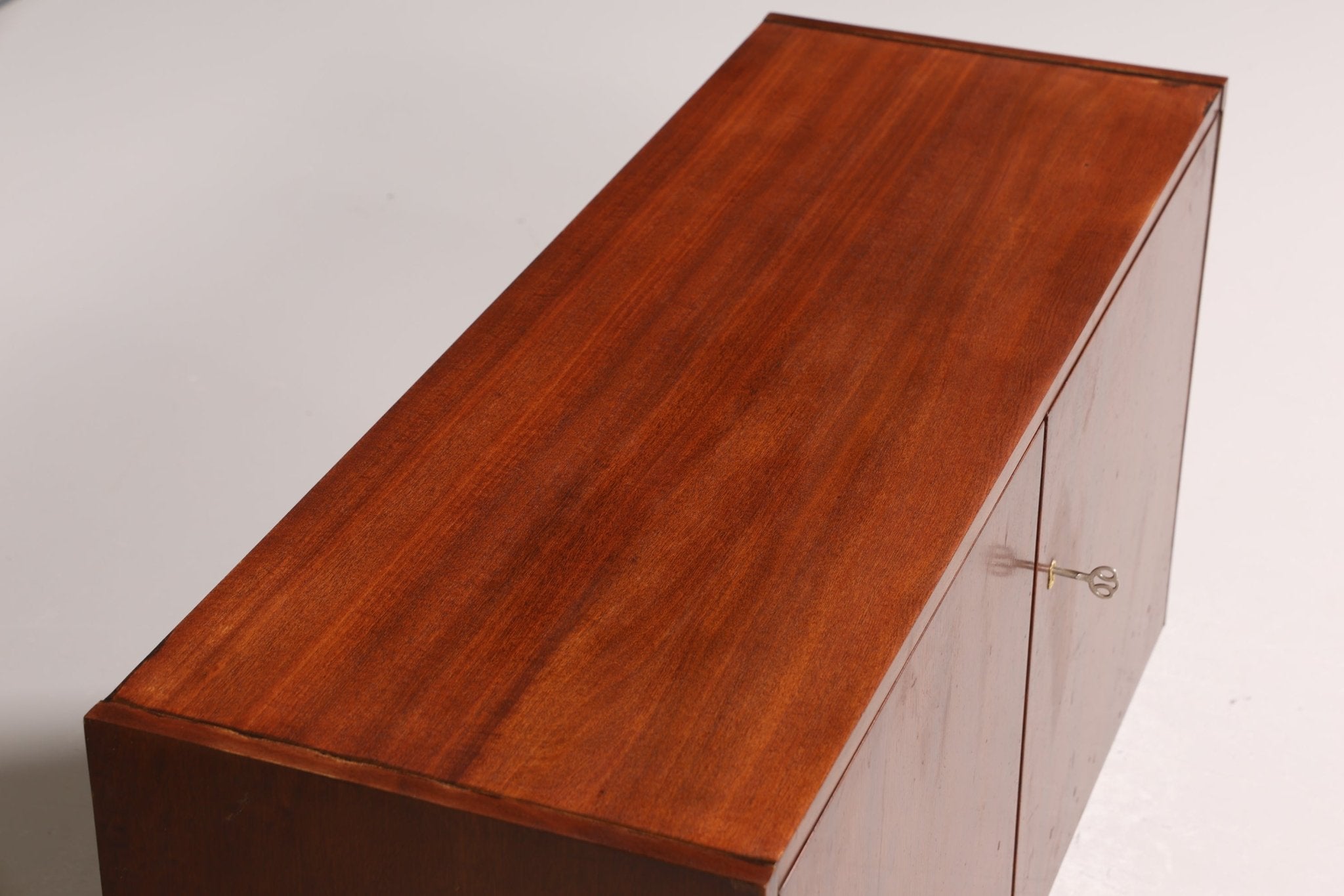 Wunderschönes Mid Century Sideboard Vintage Kommode TV Schrank Flurkommode 60s