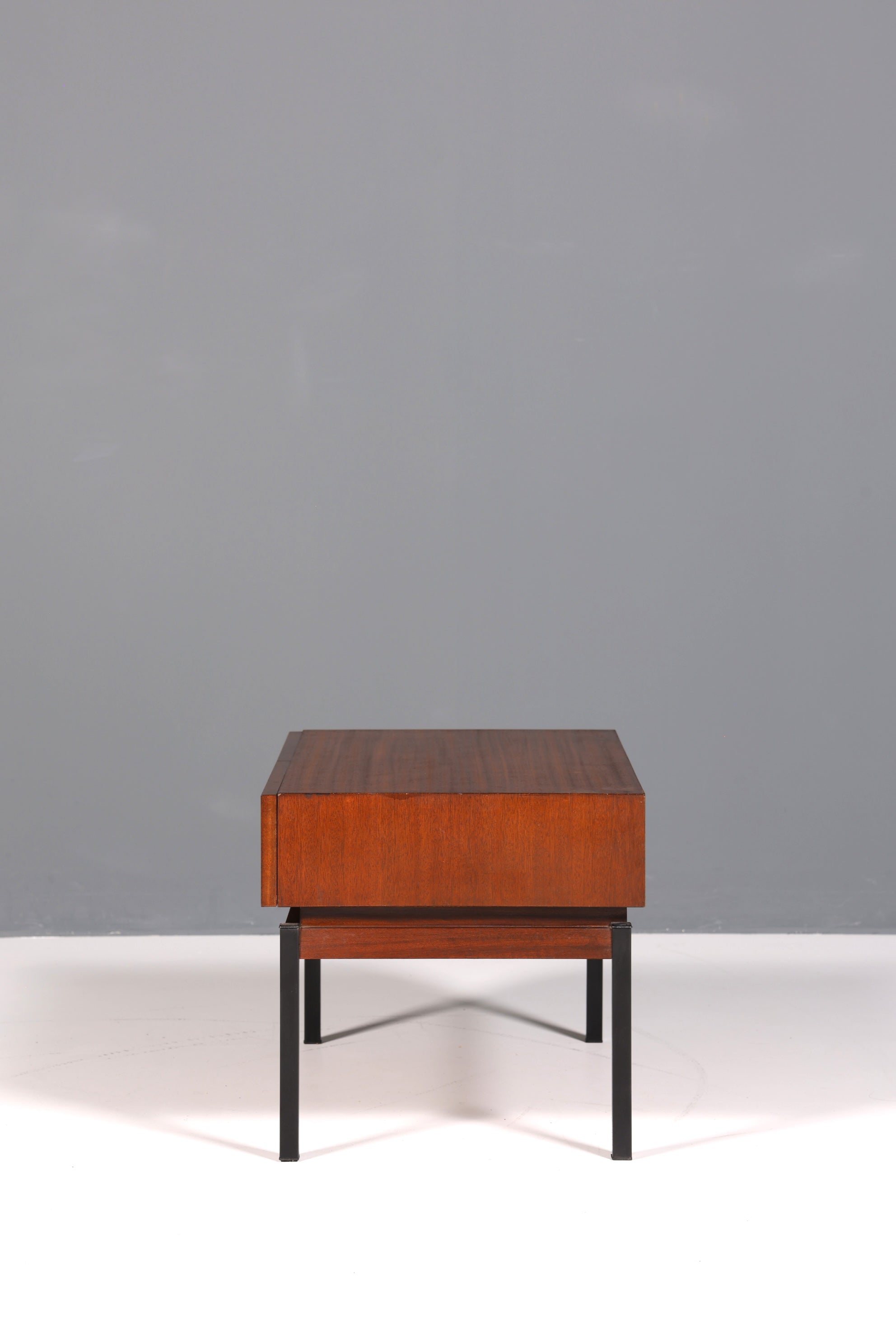 Wunderschöne Mid Century Kommode Vintage TV Sideboard 60s Schrank Flurkommode 2 von 2