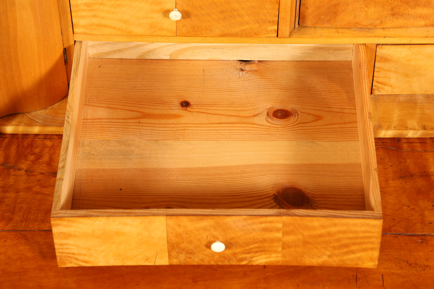 Stilvoller Biedermeier Sekretär Vertiko Louis Philippe  Kommode Schubladenkommode