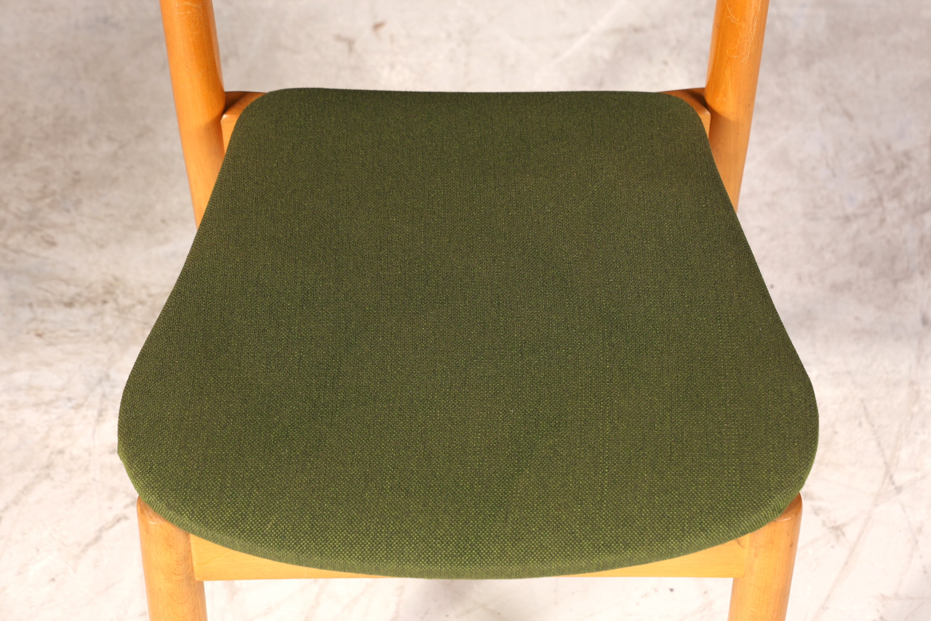2x Schlichte Mid Century Stühle Retro Stuhlset Danish Design Küchenstühle Esszimmer Stühle